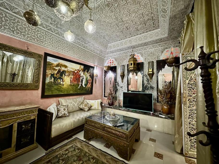 Deluxe Apartment - Photo 9