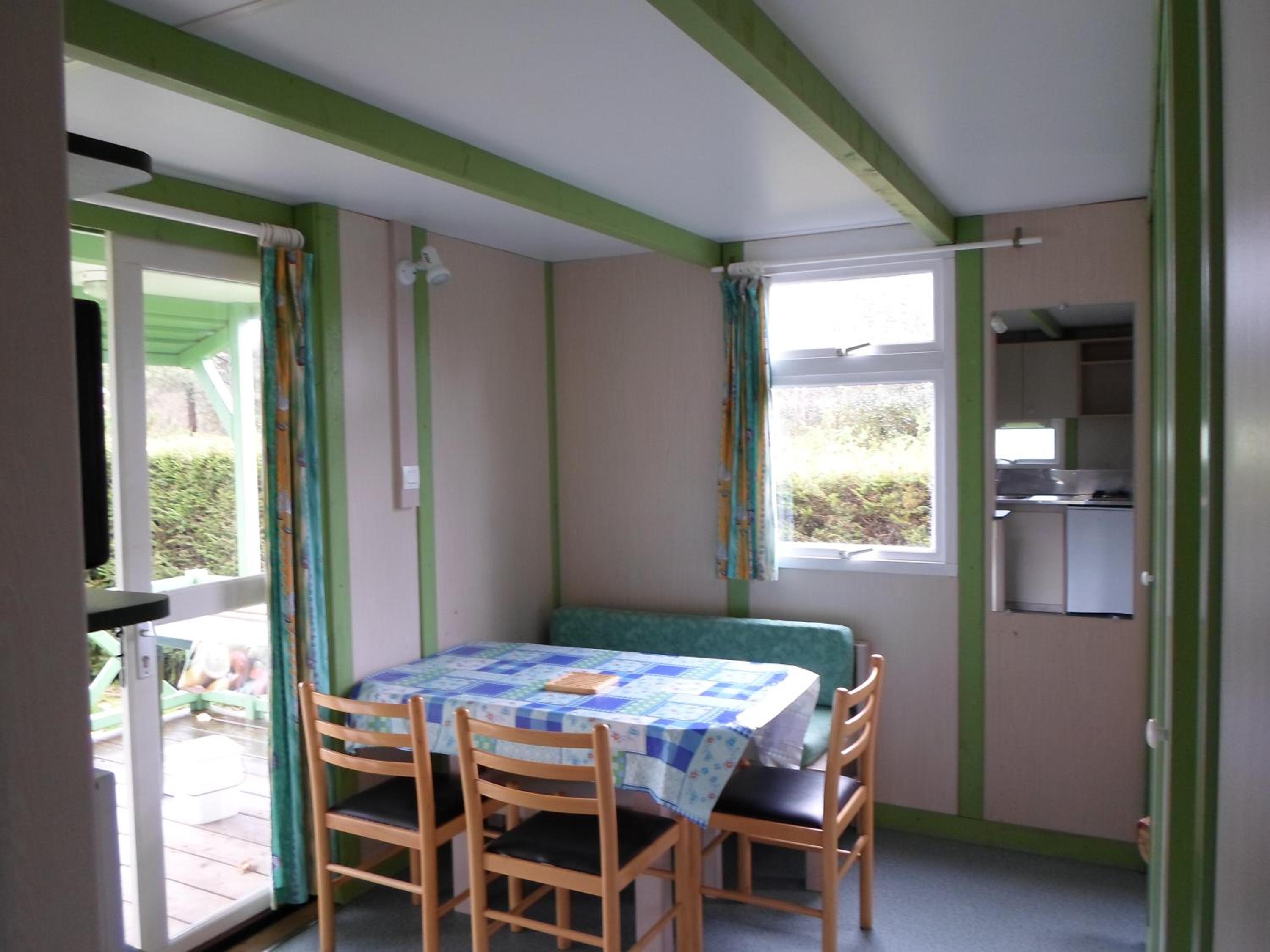 Bungalow (4 Adults) photo 2