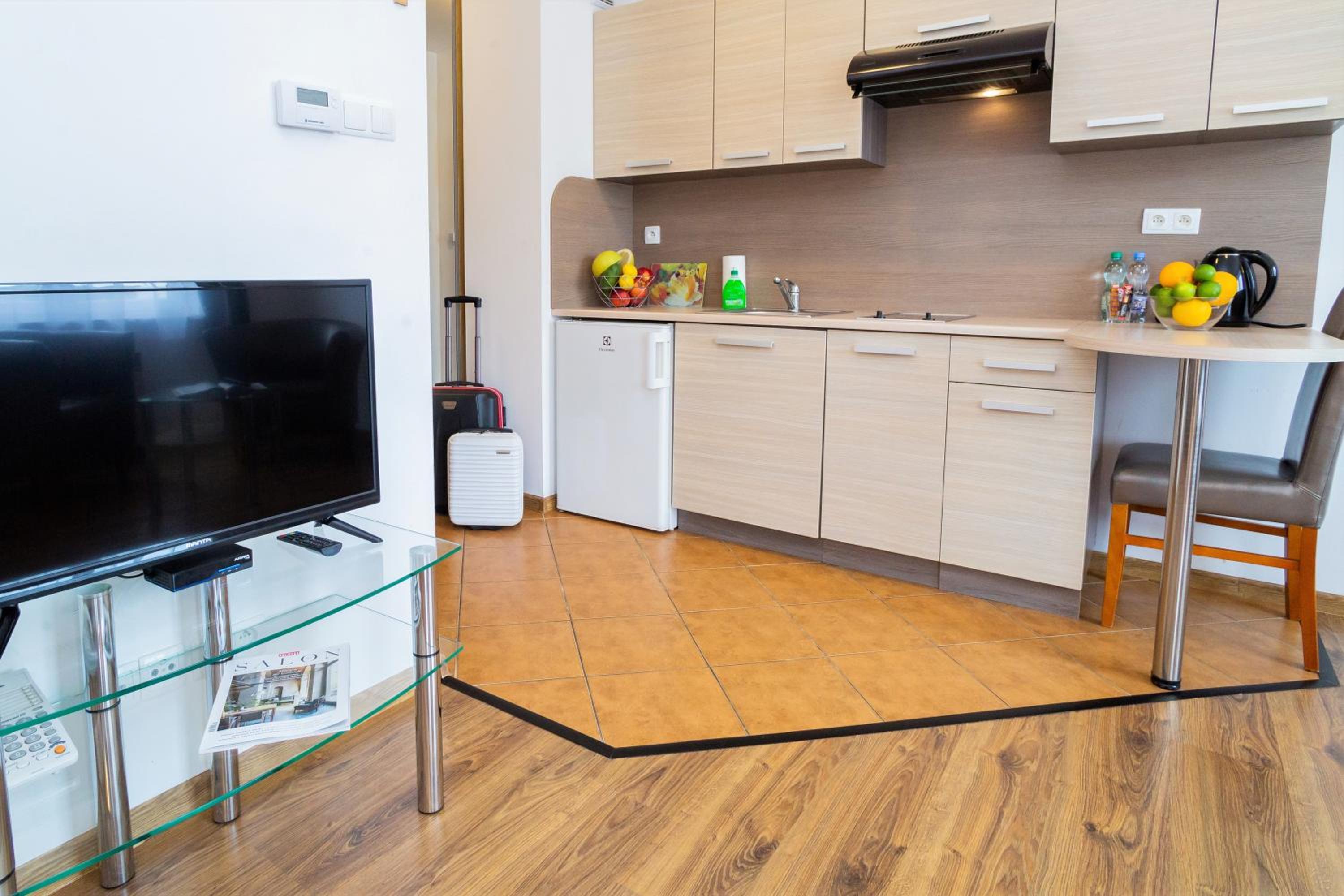 Apartment with Double Bed - Photo 10