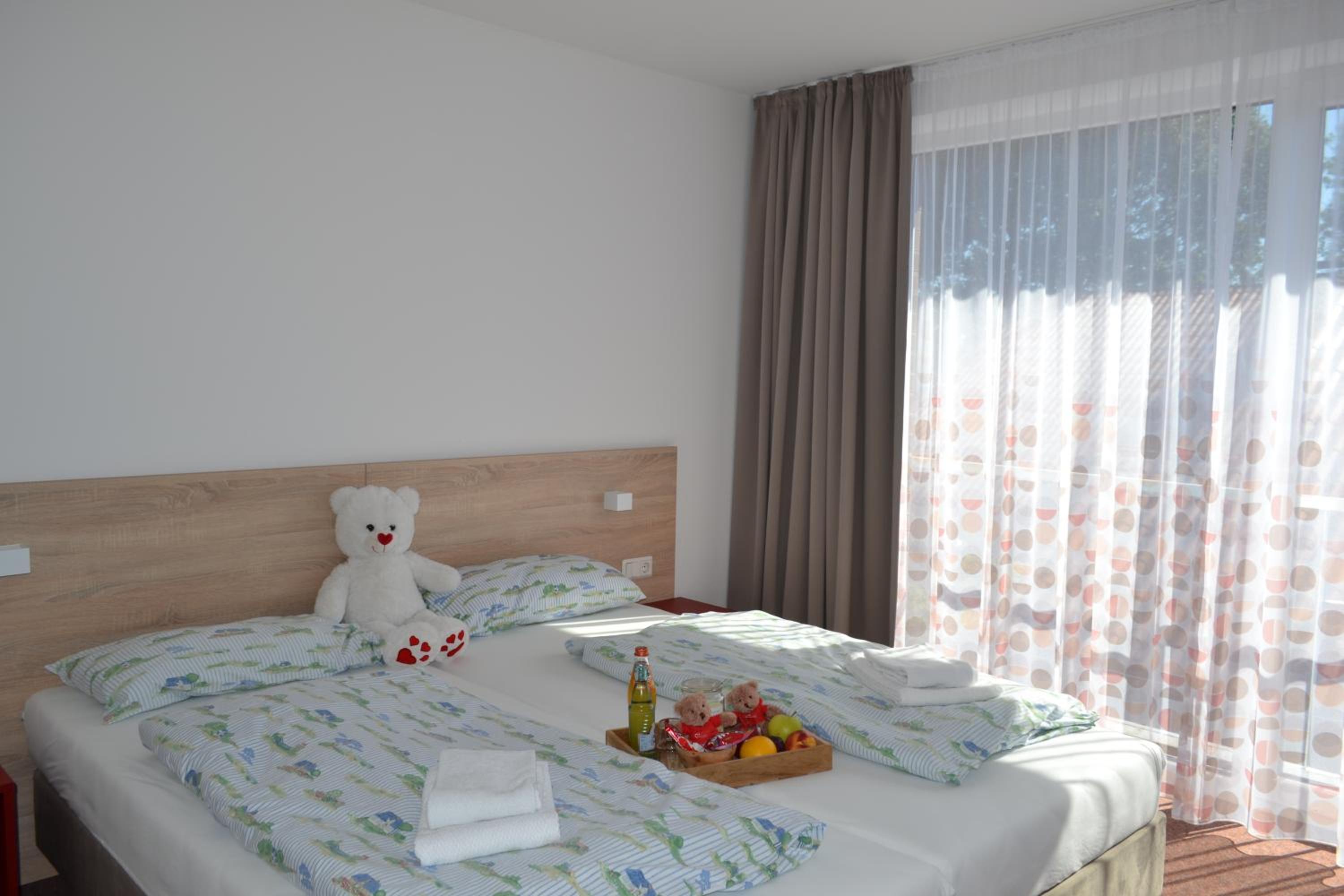 Double Room with Park View photo 3