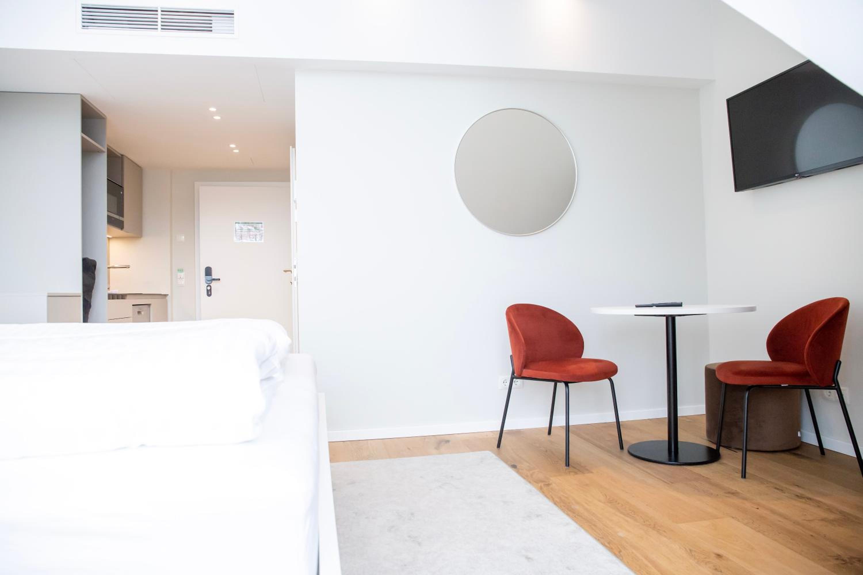 Medium Apartment