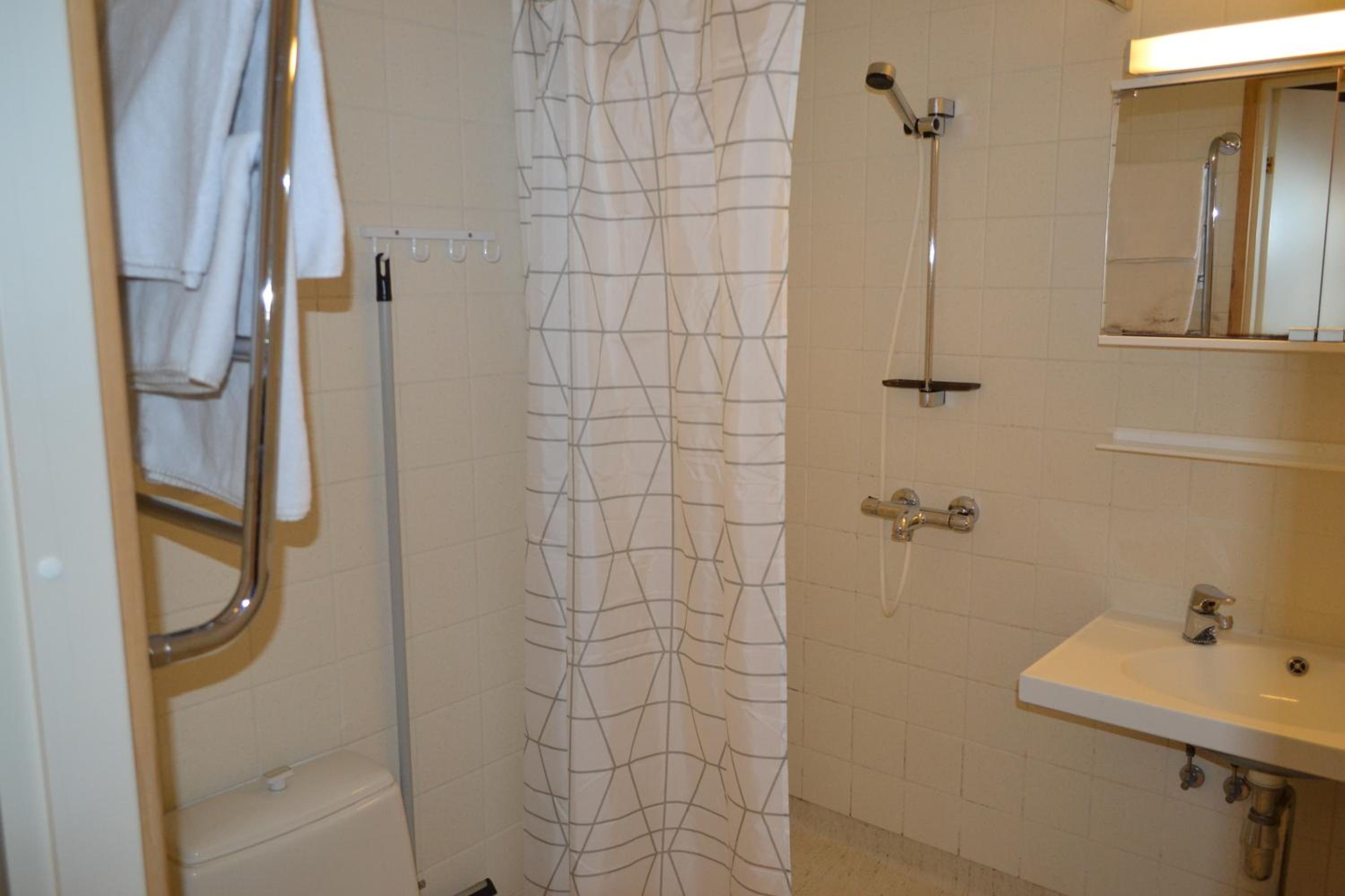 Double Room - Photo 4
