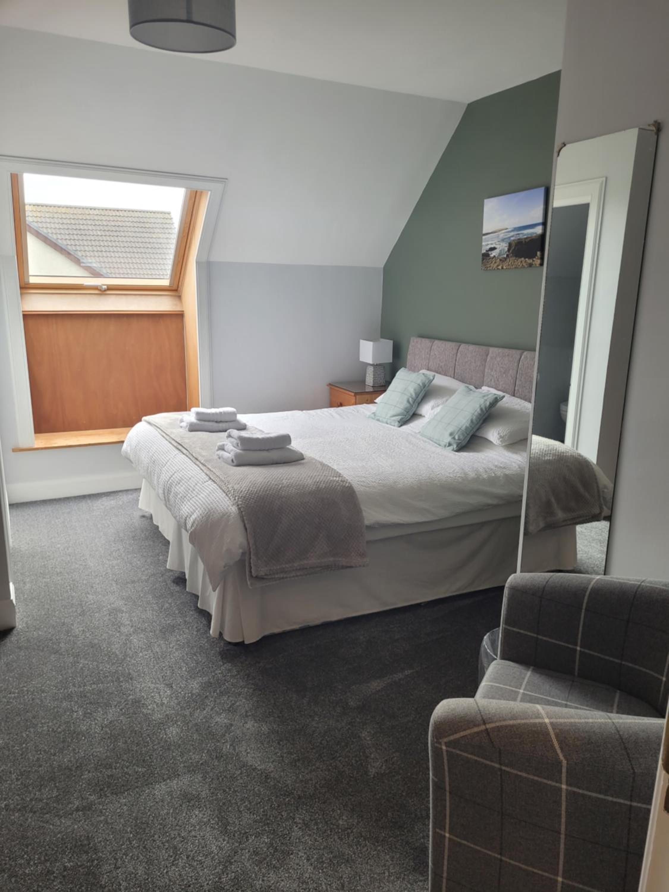 Double or Twin Room with Shower