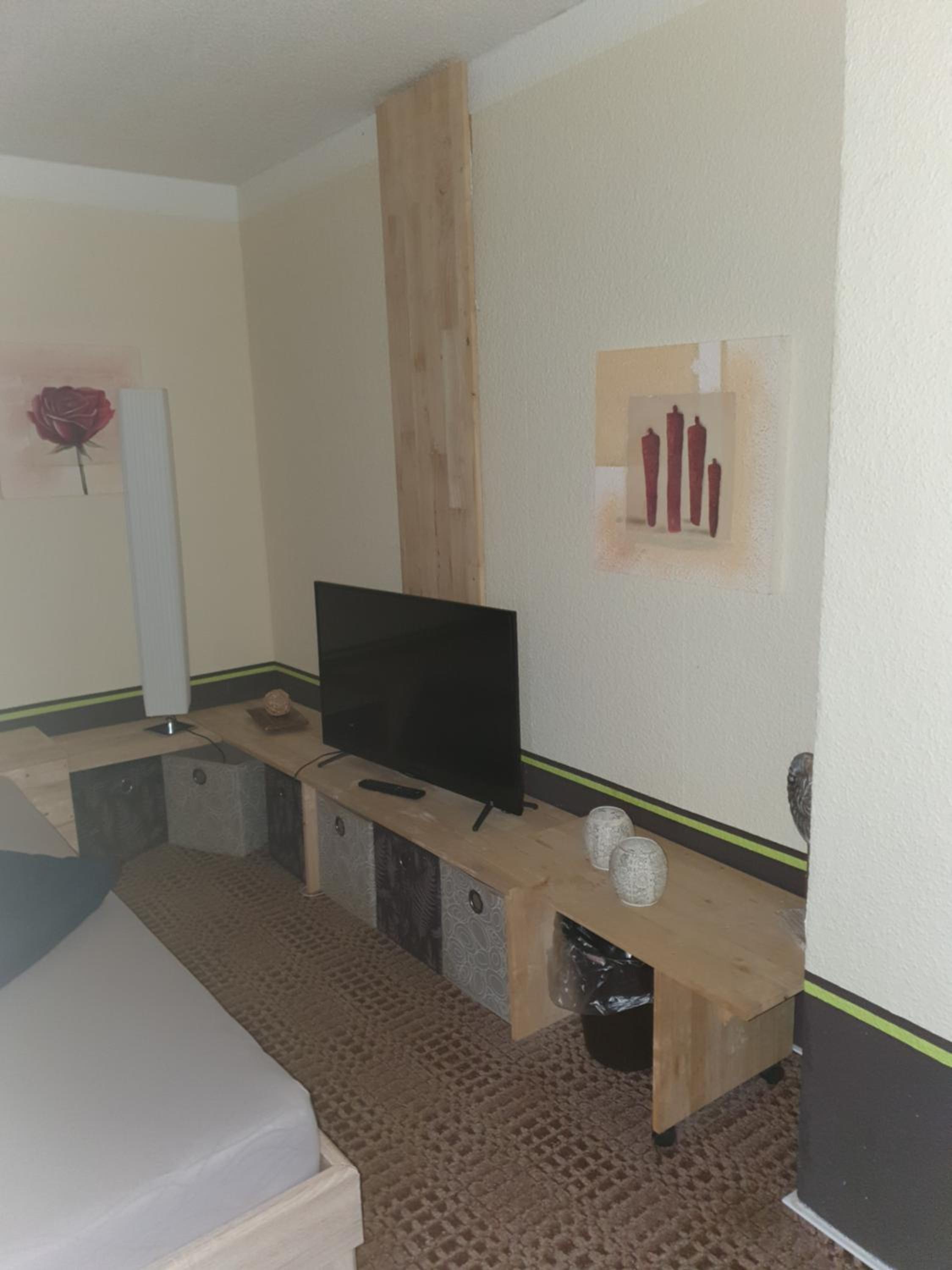 Double Room with Shared Bathroom photo 3