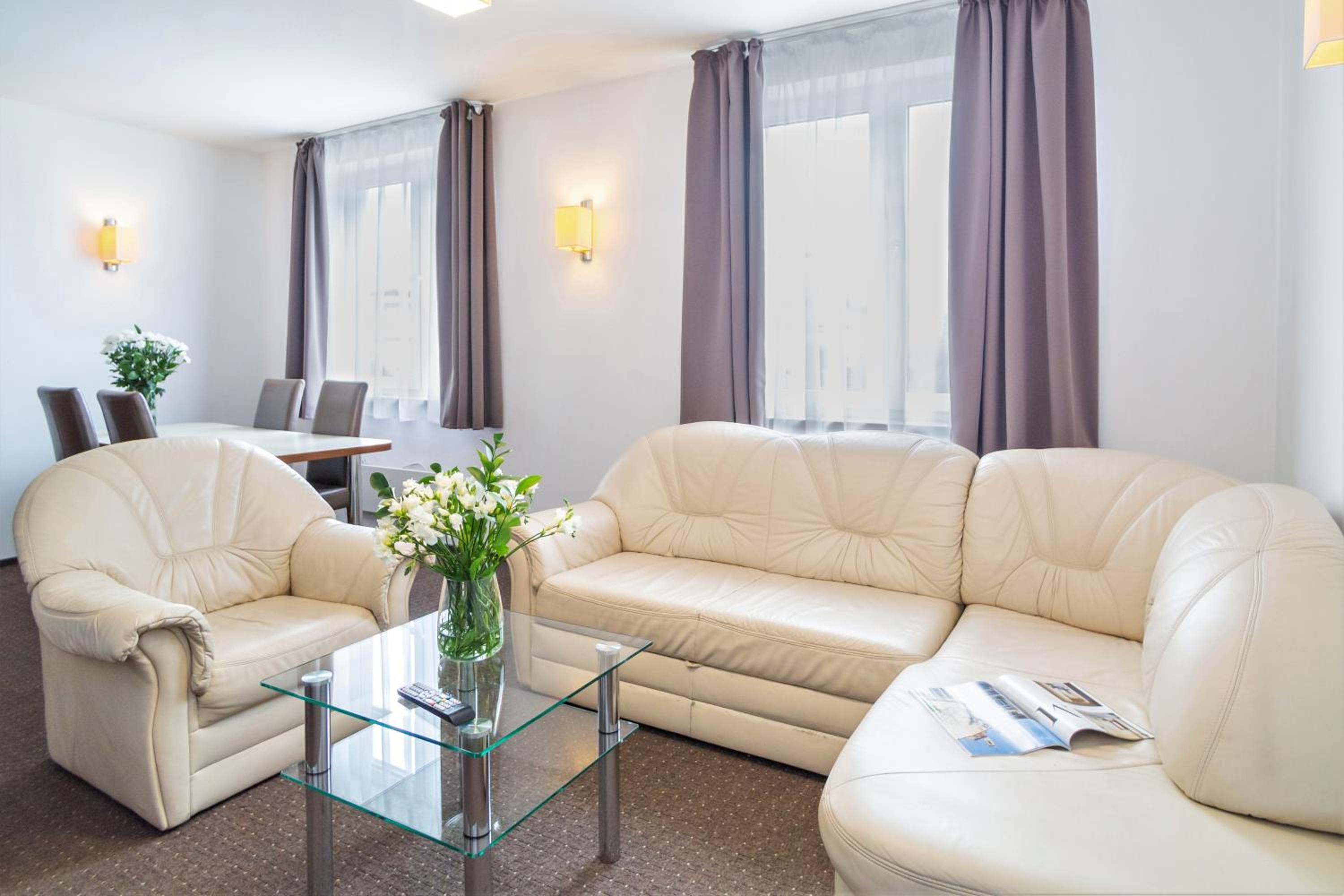 Two-Bedroom Suite - Photo 1