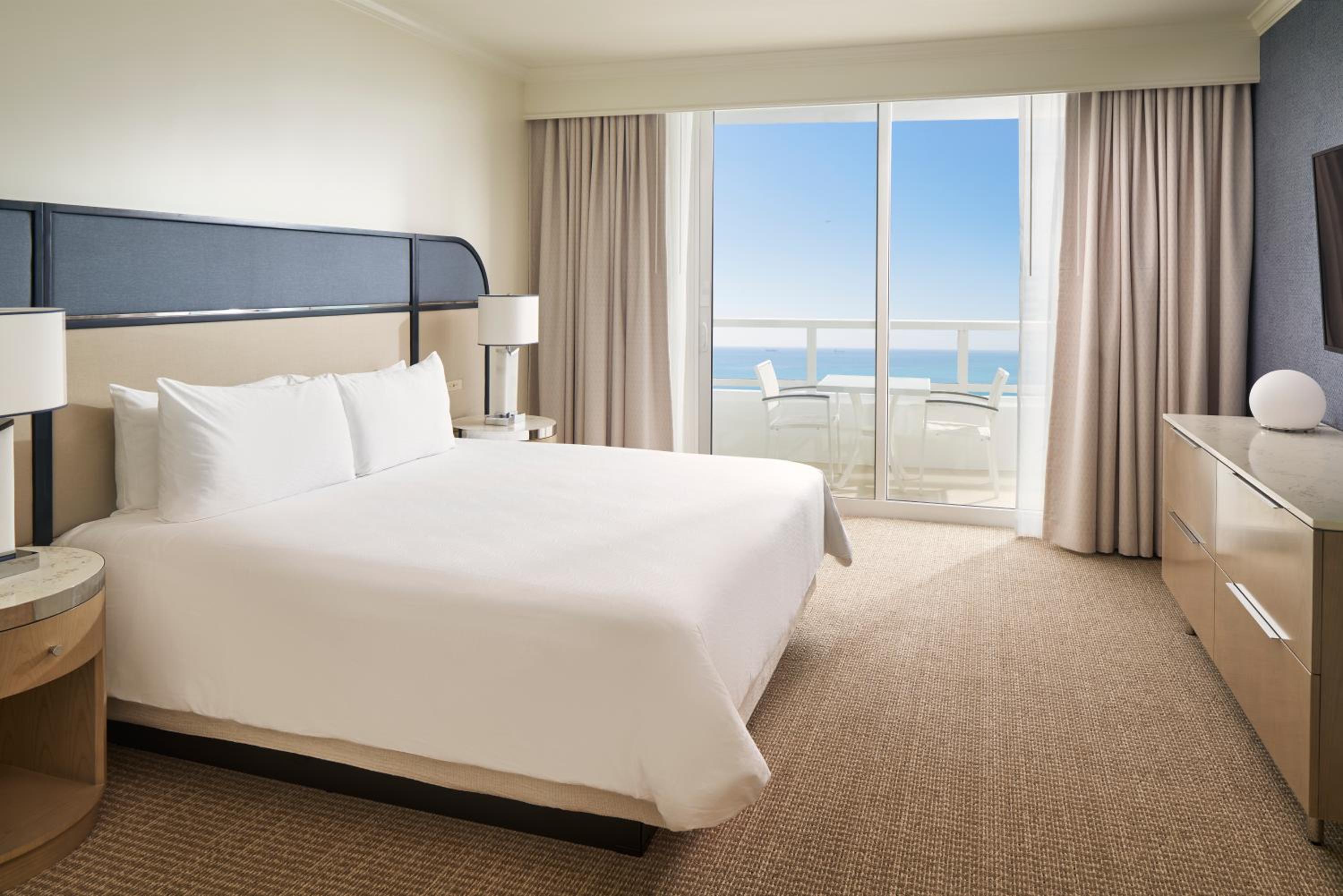 Tresor Ocean View One Bedroom Suite