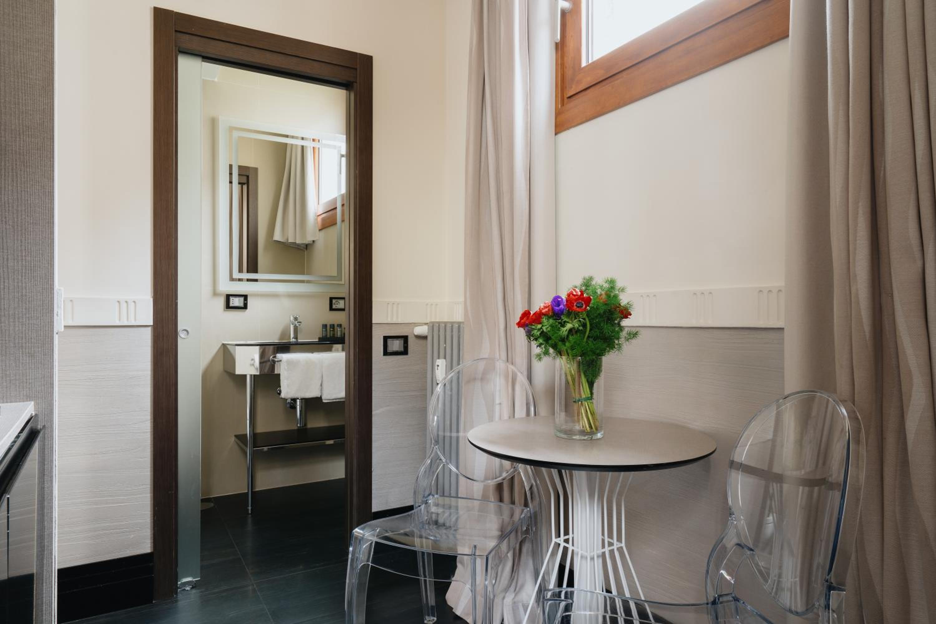 Suite with Terrace photo 3