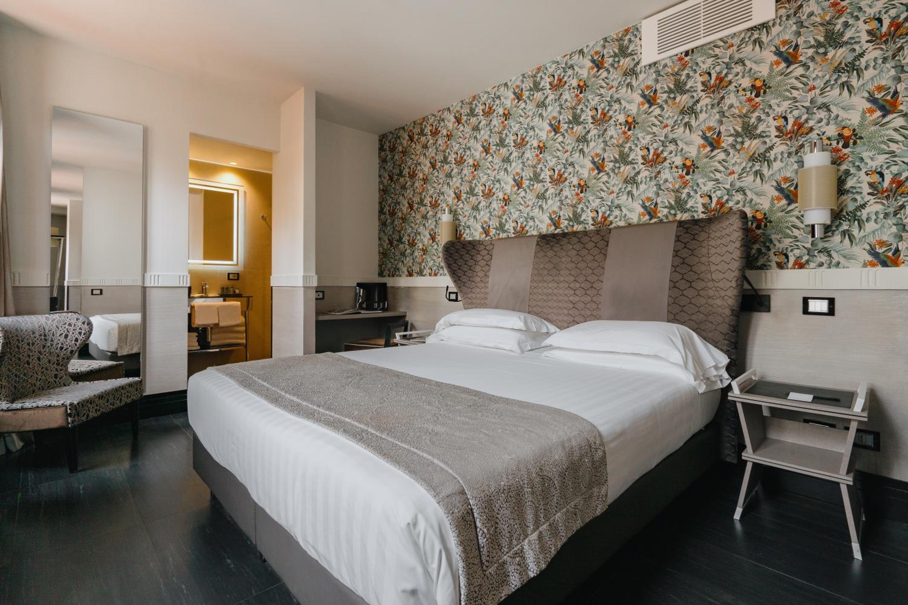 Suite with Terrace photo 1