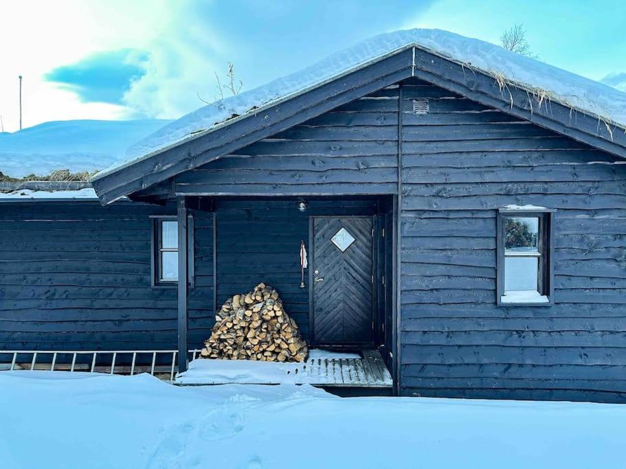 Four-Bedroom House photo 3