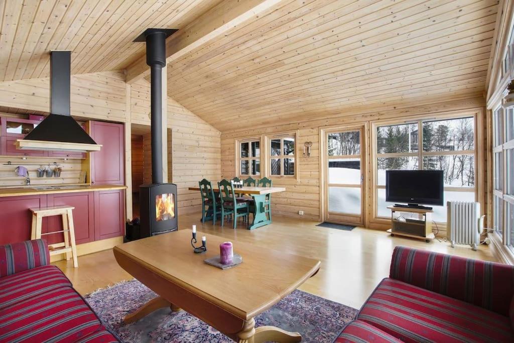 Four-Bedroom House photo 1