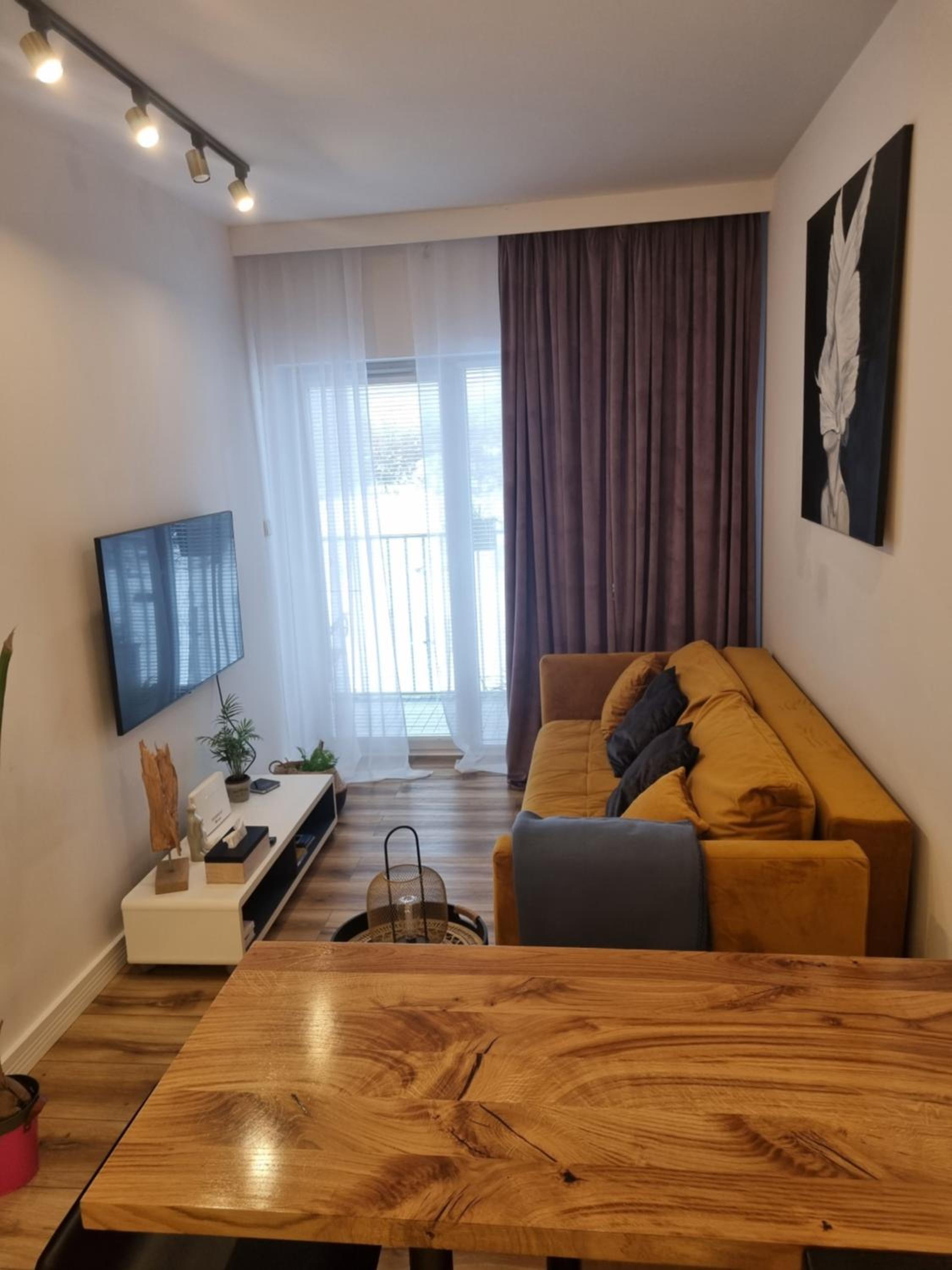 One-Bedroom Apartment - Photo 43