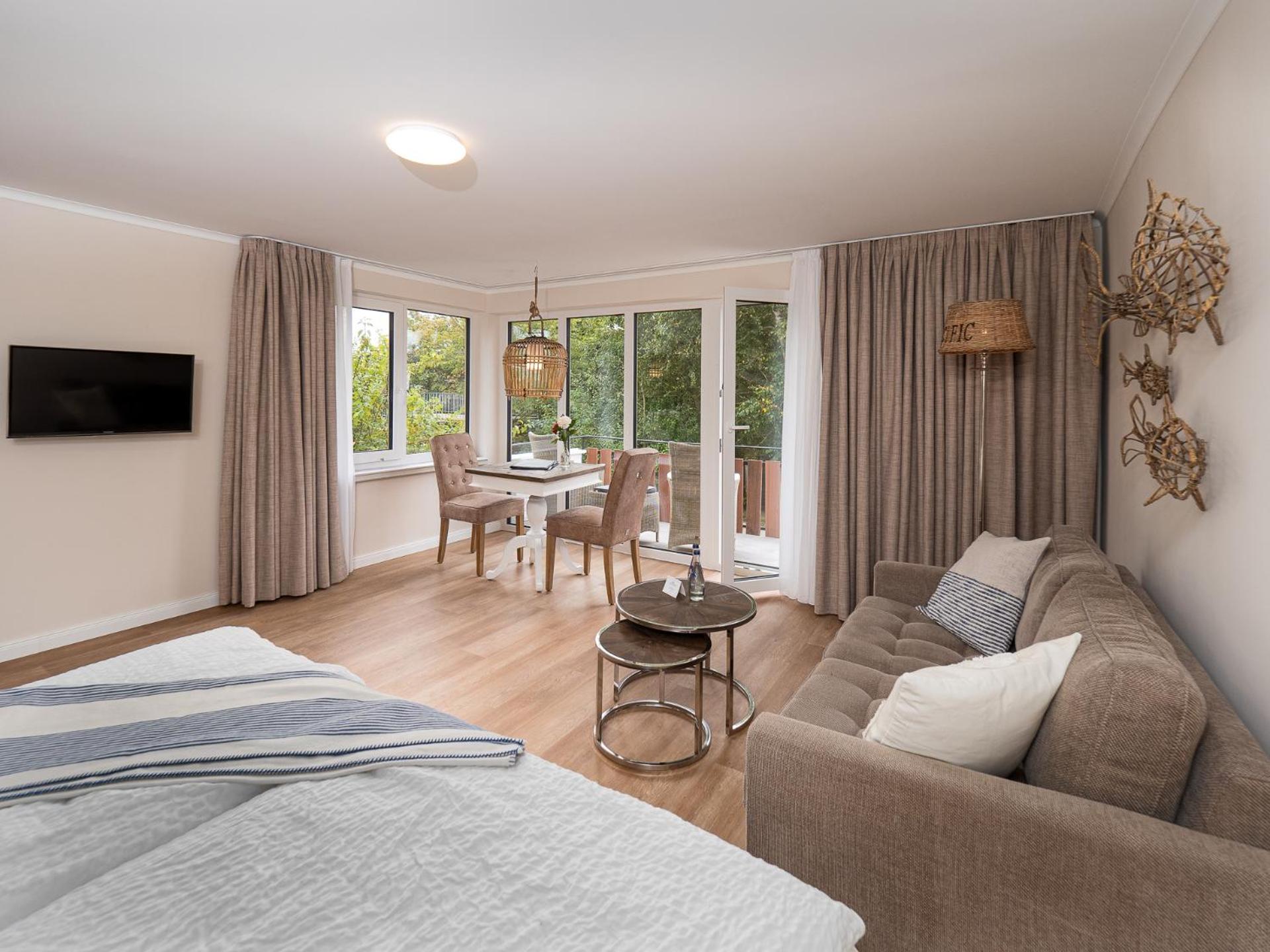 Apartment (2 Adults)
