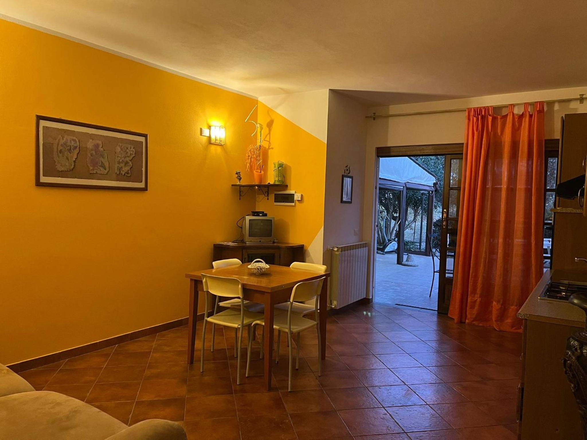 Economy Apartment photo 2