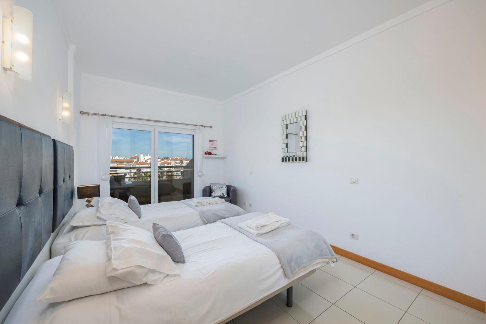 One-Bedroom Apartment with Balcony
