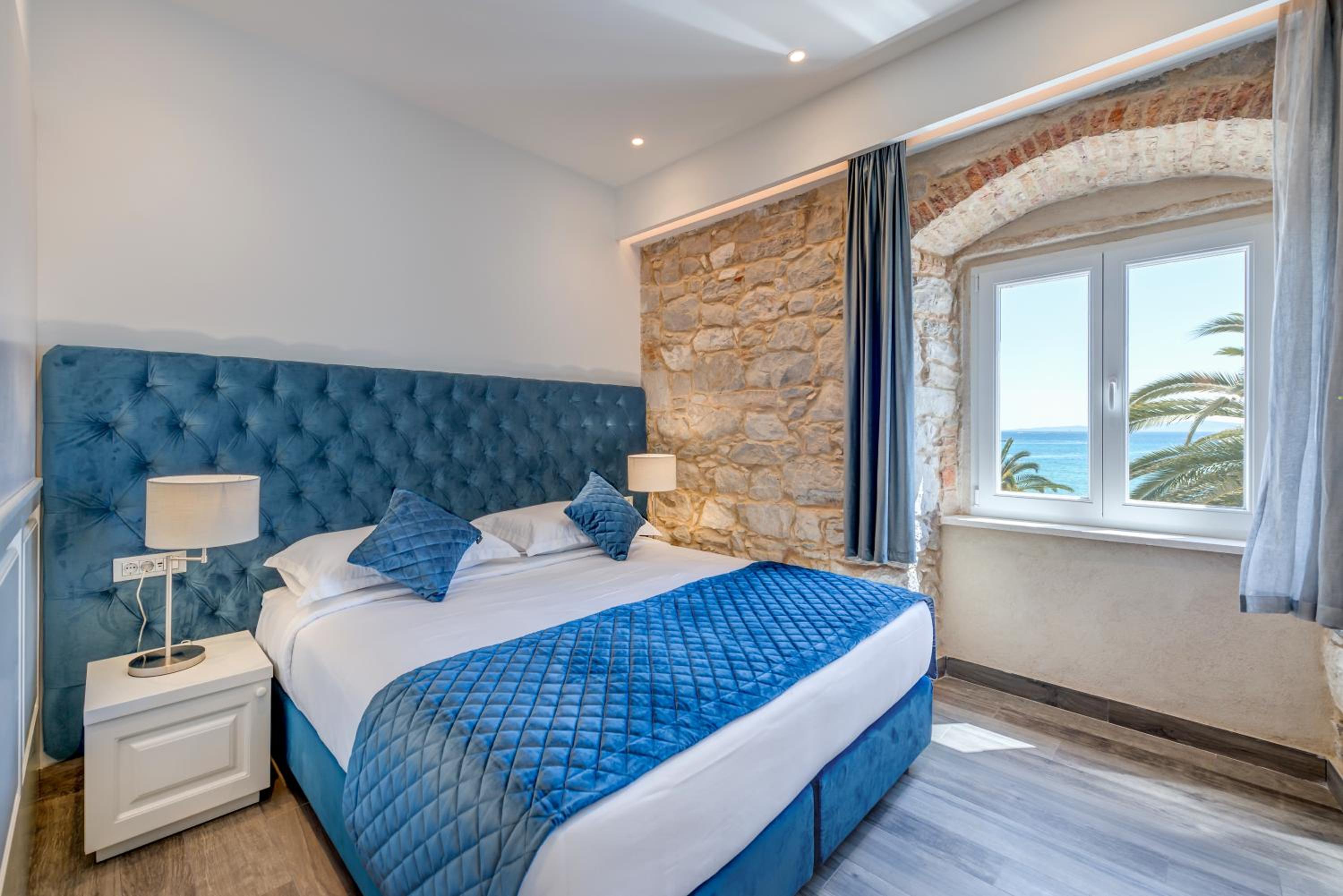 Deluxe Double Room with Sea View