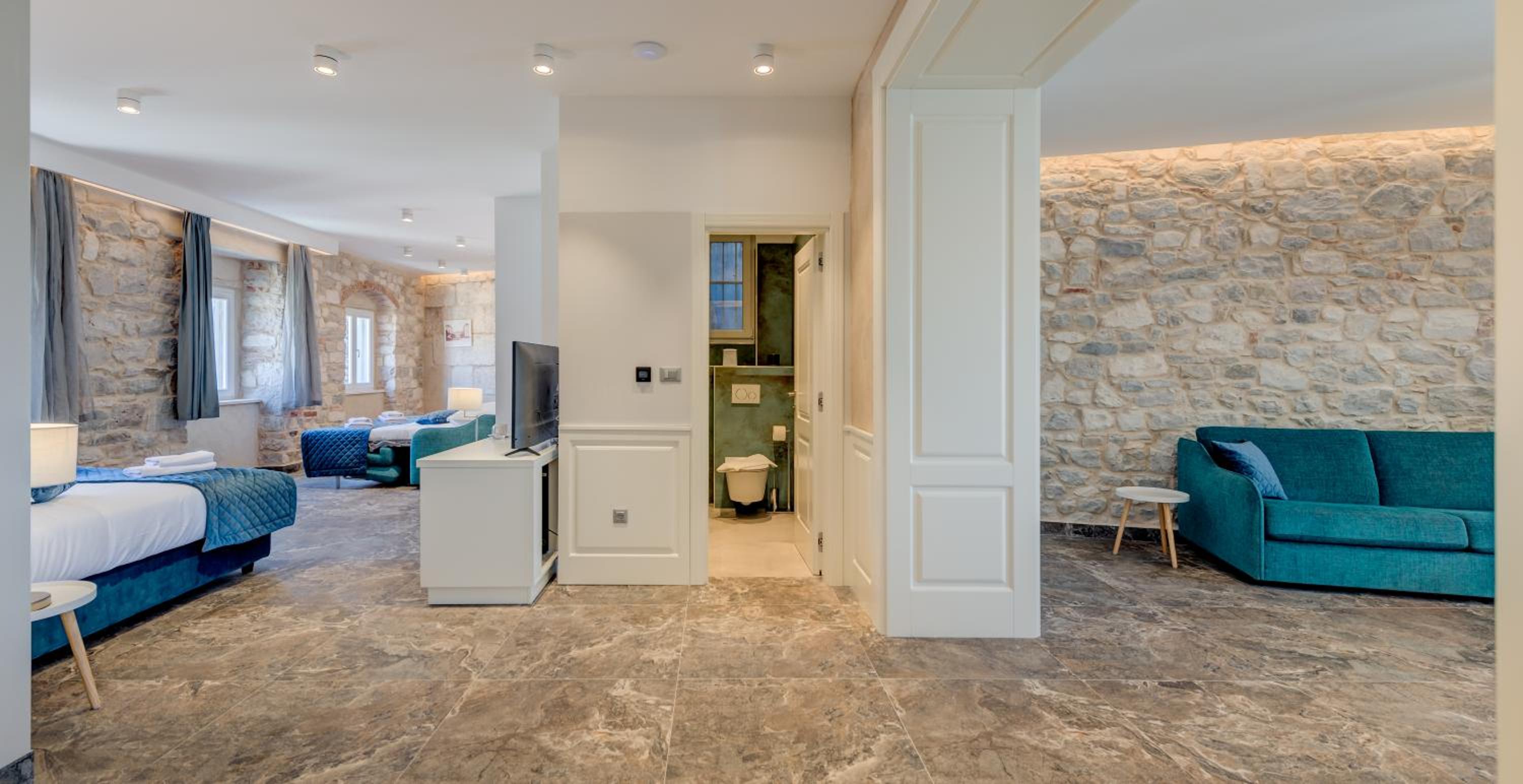 Quadruple Room with Sea View