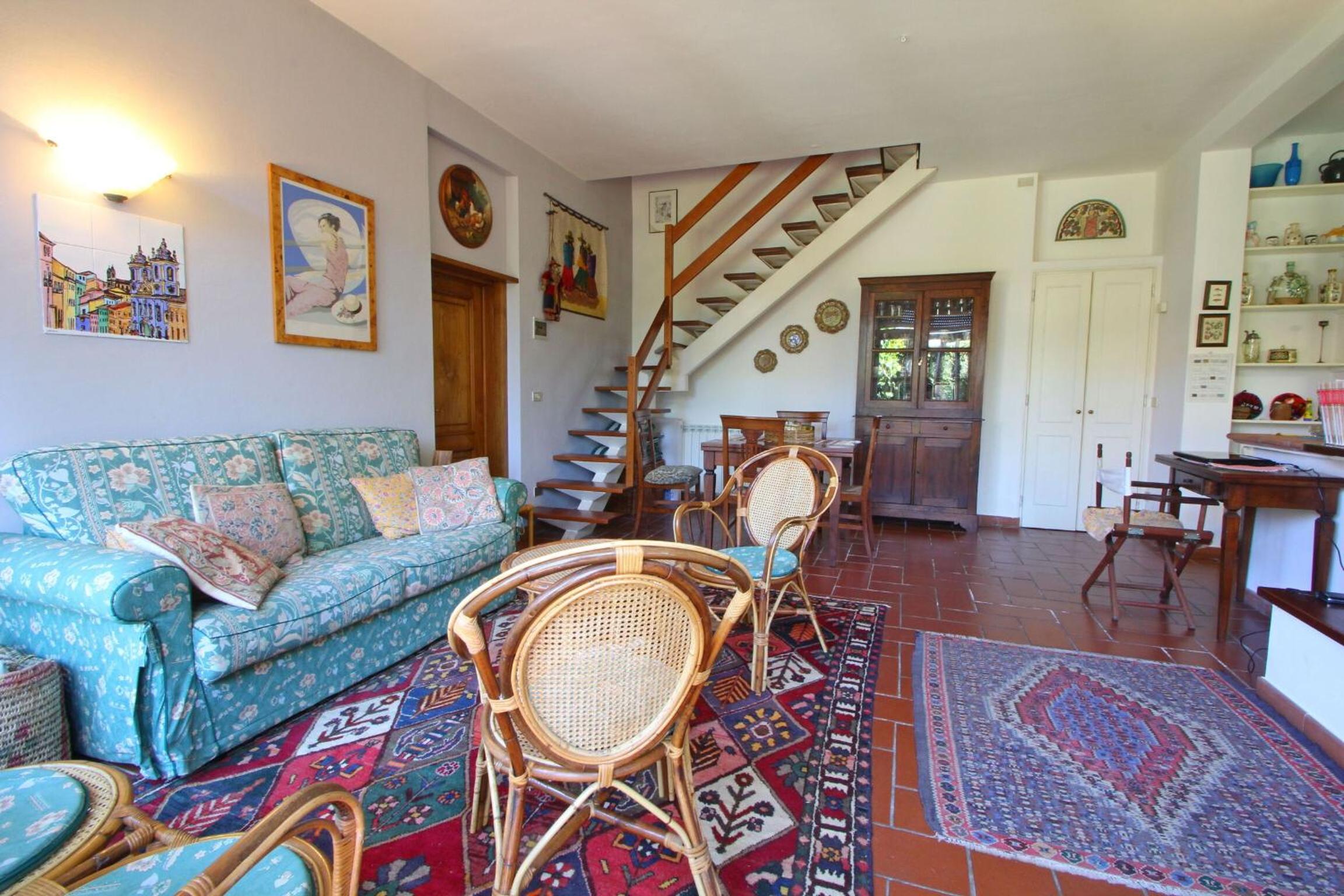 Four-Bedroom House photo 2