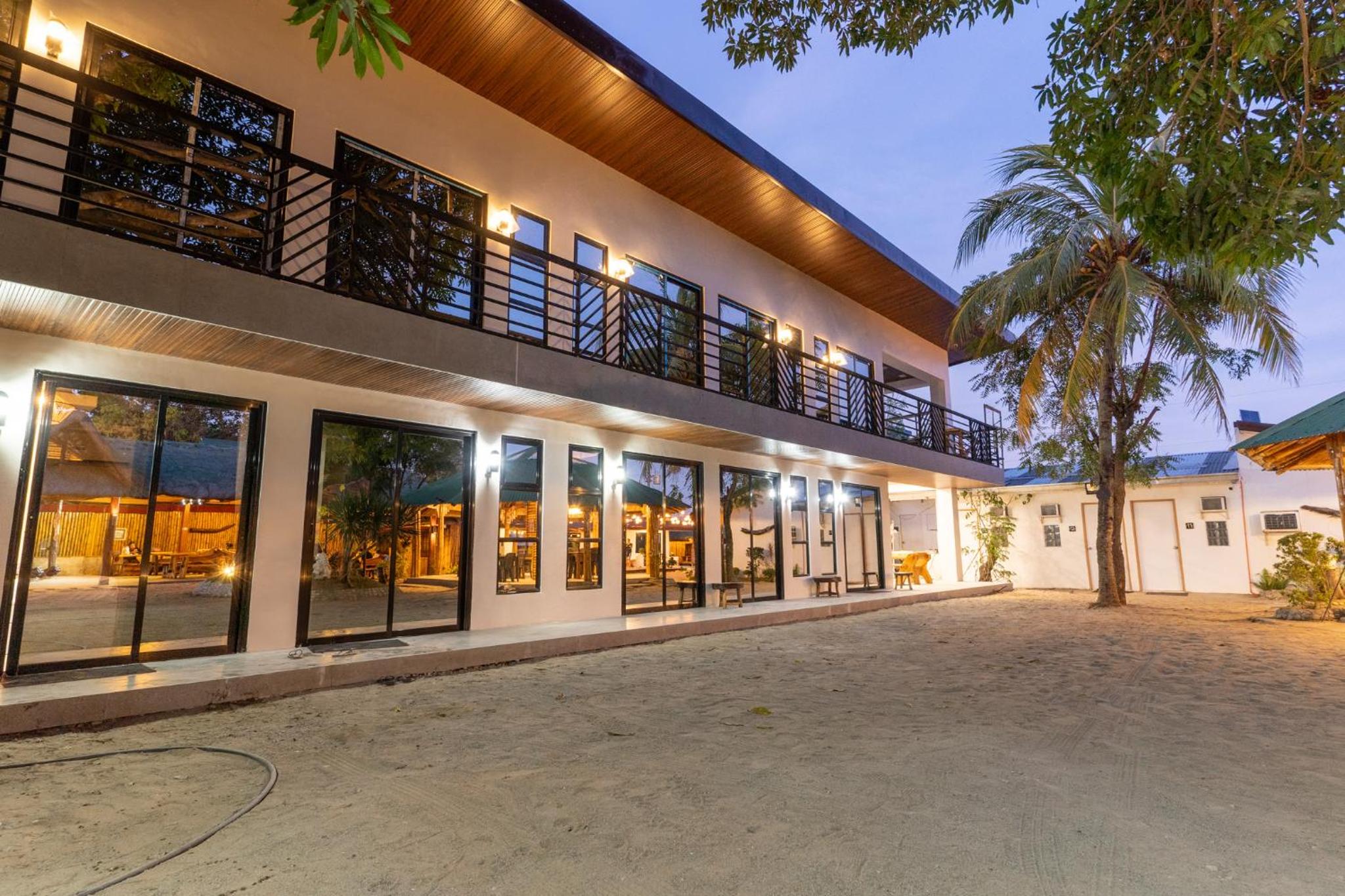 Deluxe Double Room with Balcony and Sea View photo 3