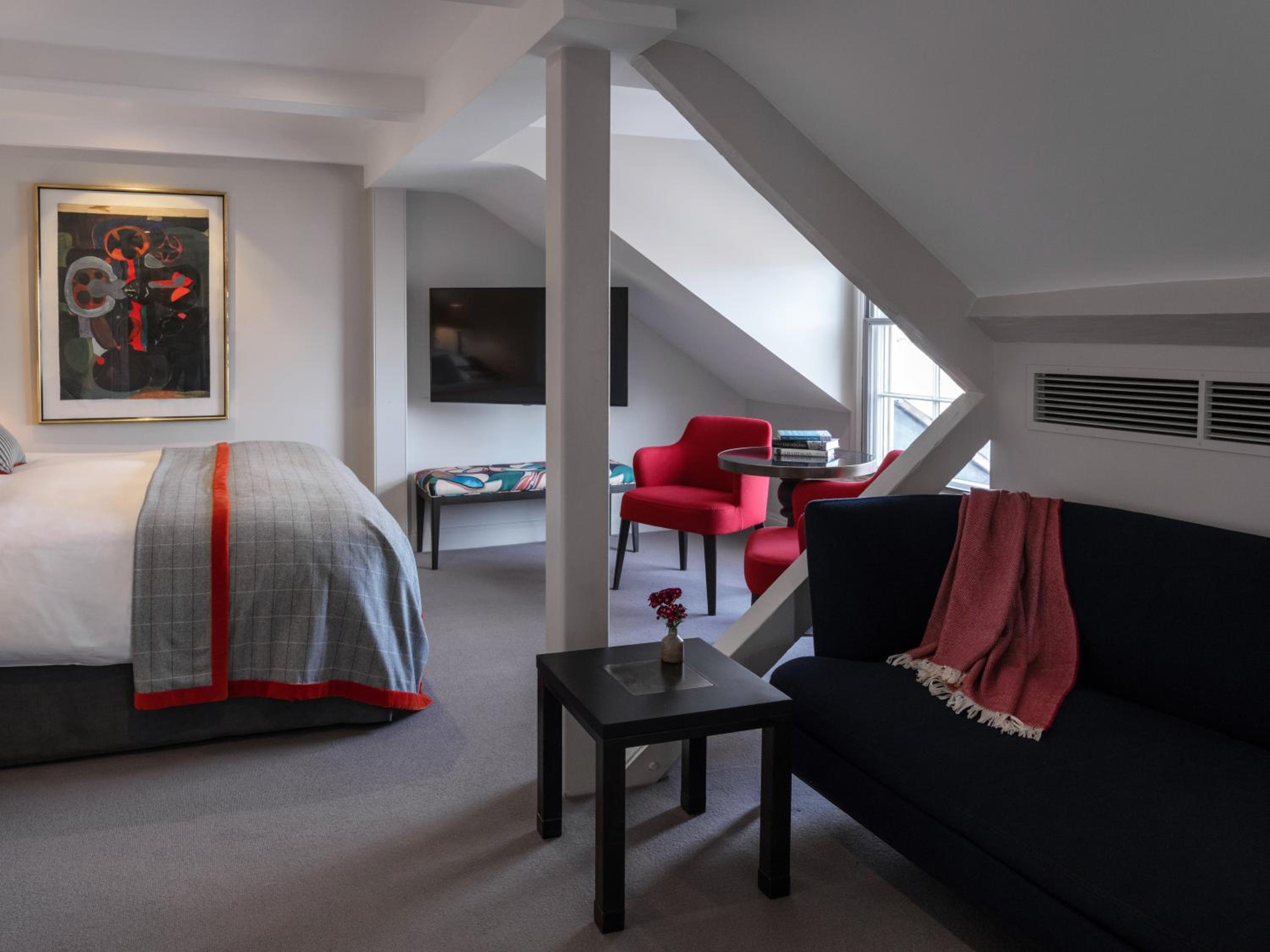 Junior Suite - Photo 1