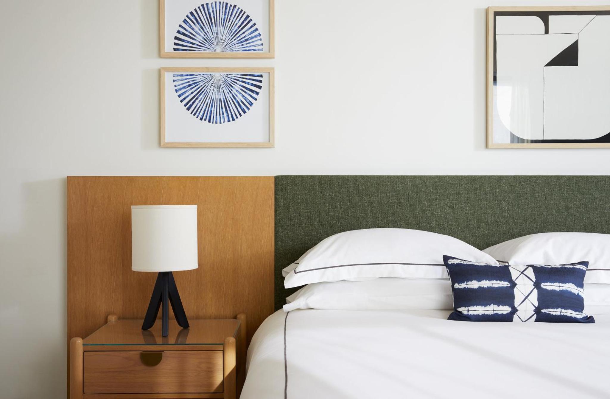 Essential Room
