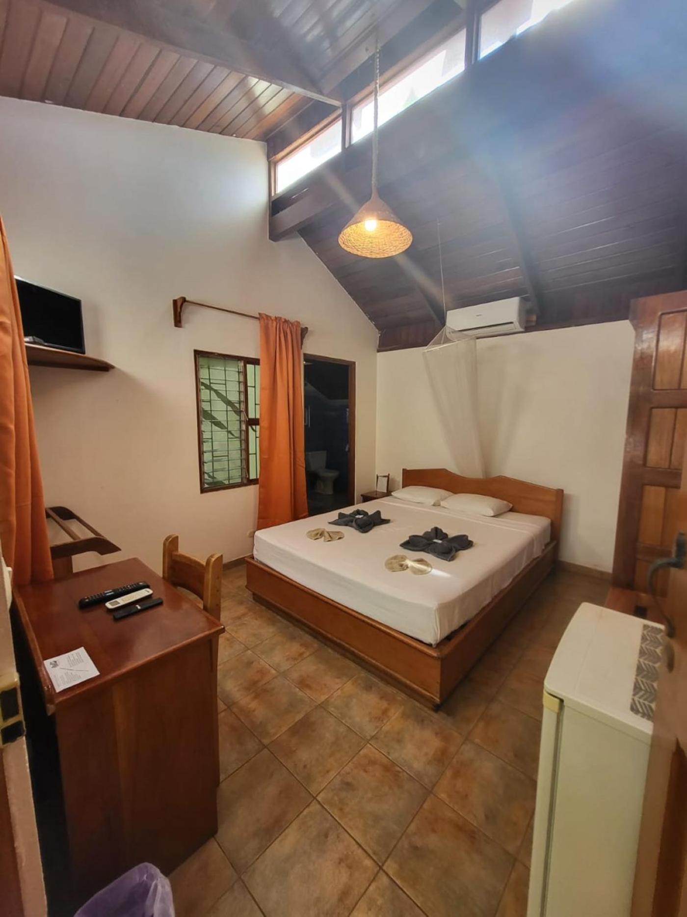 Bungalow with Garden View photo 1