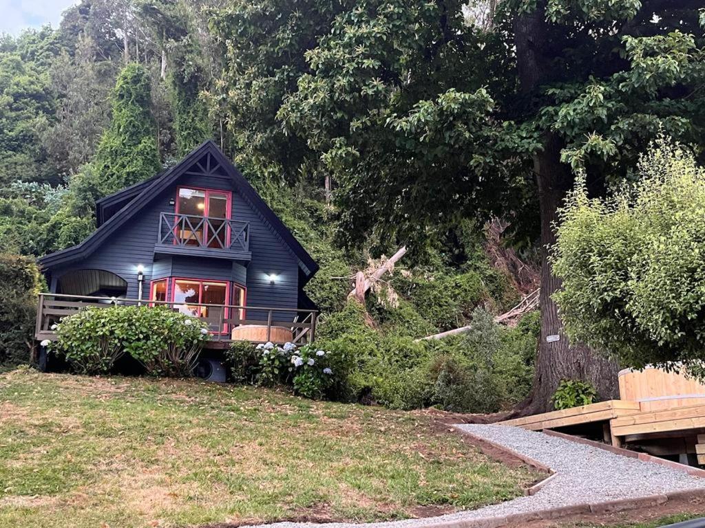Four-Bedroom House photo 1