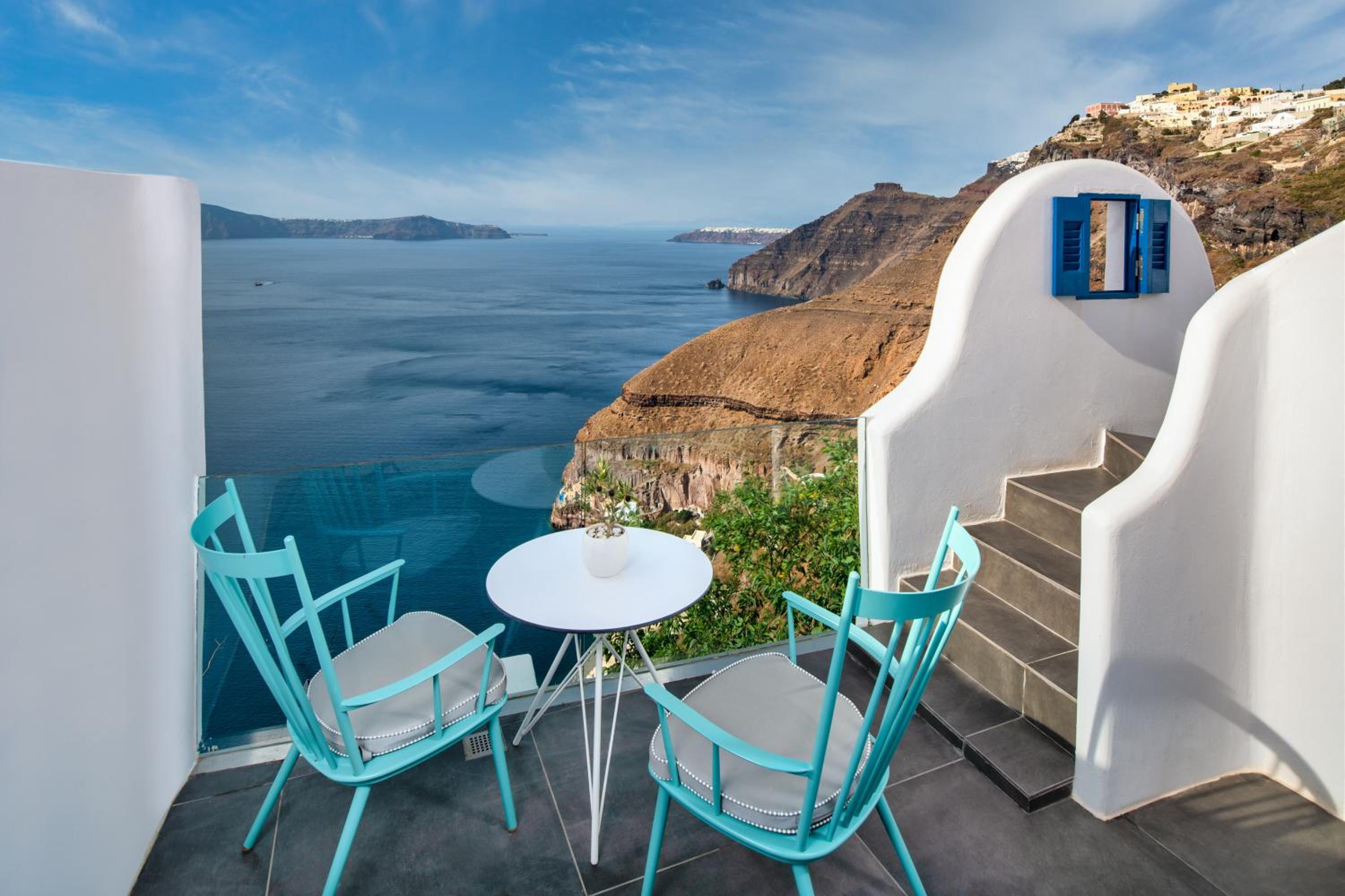 Junior Suite with Caldera View - Photo 8