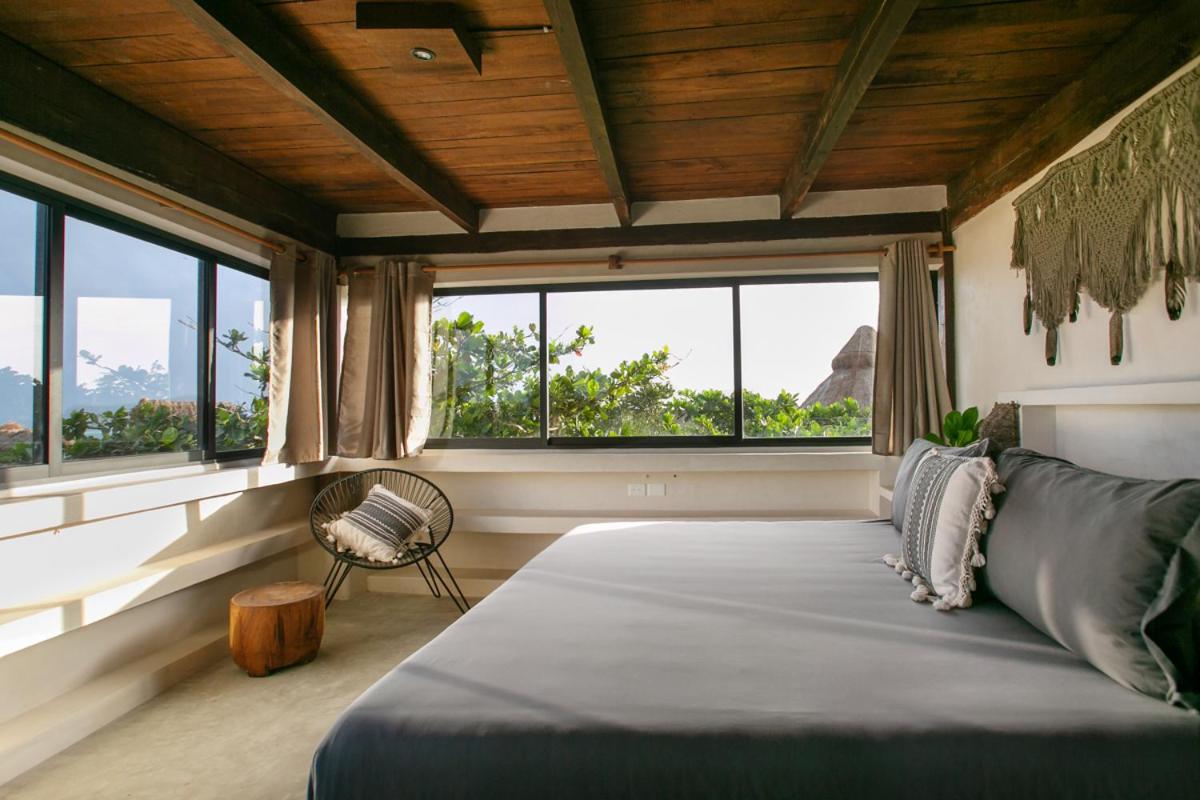 Penthouse Apartment