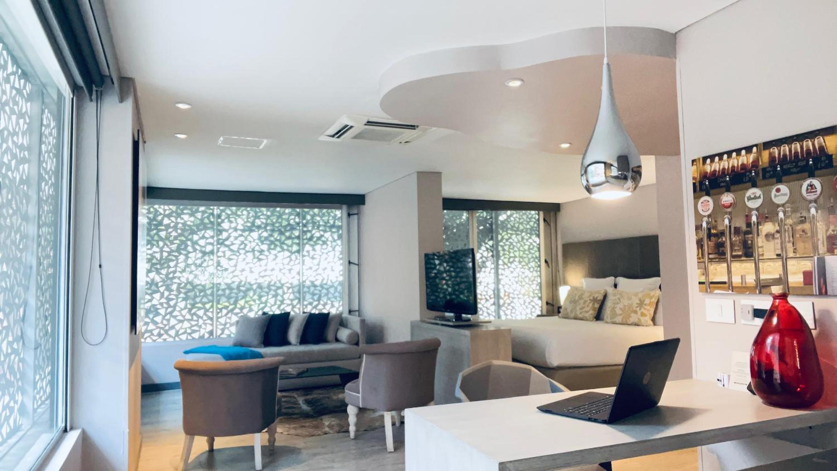 Suite