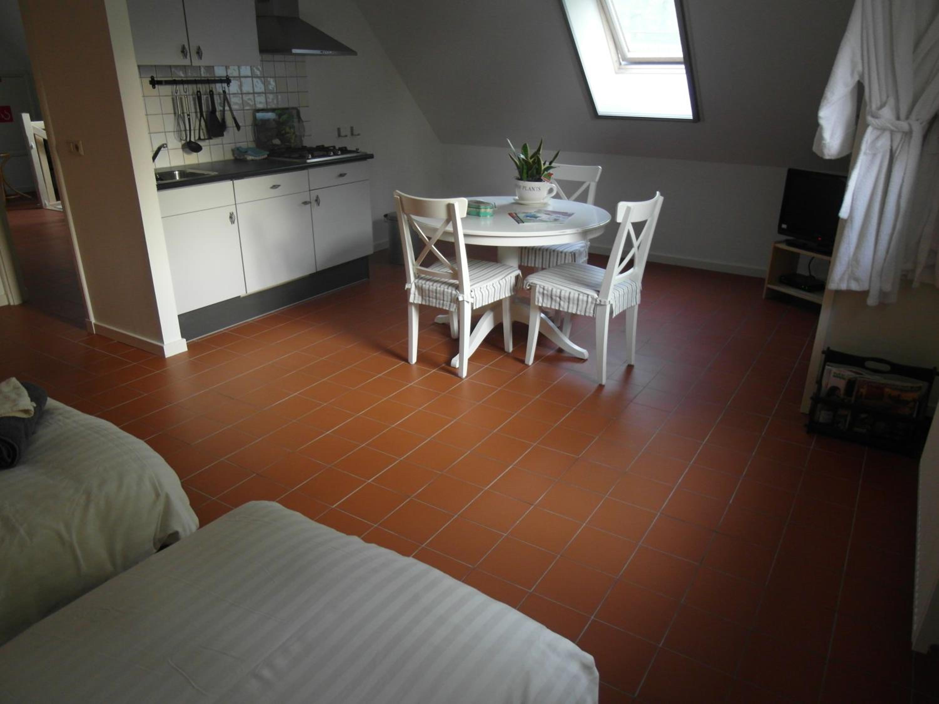 Standard Triple Room photo 3