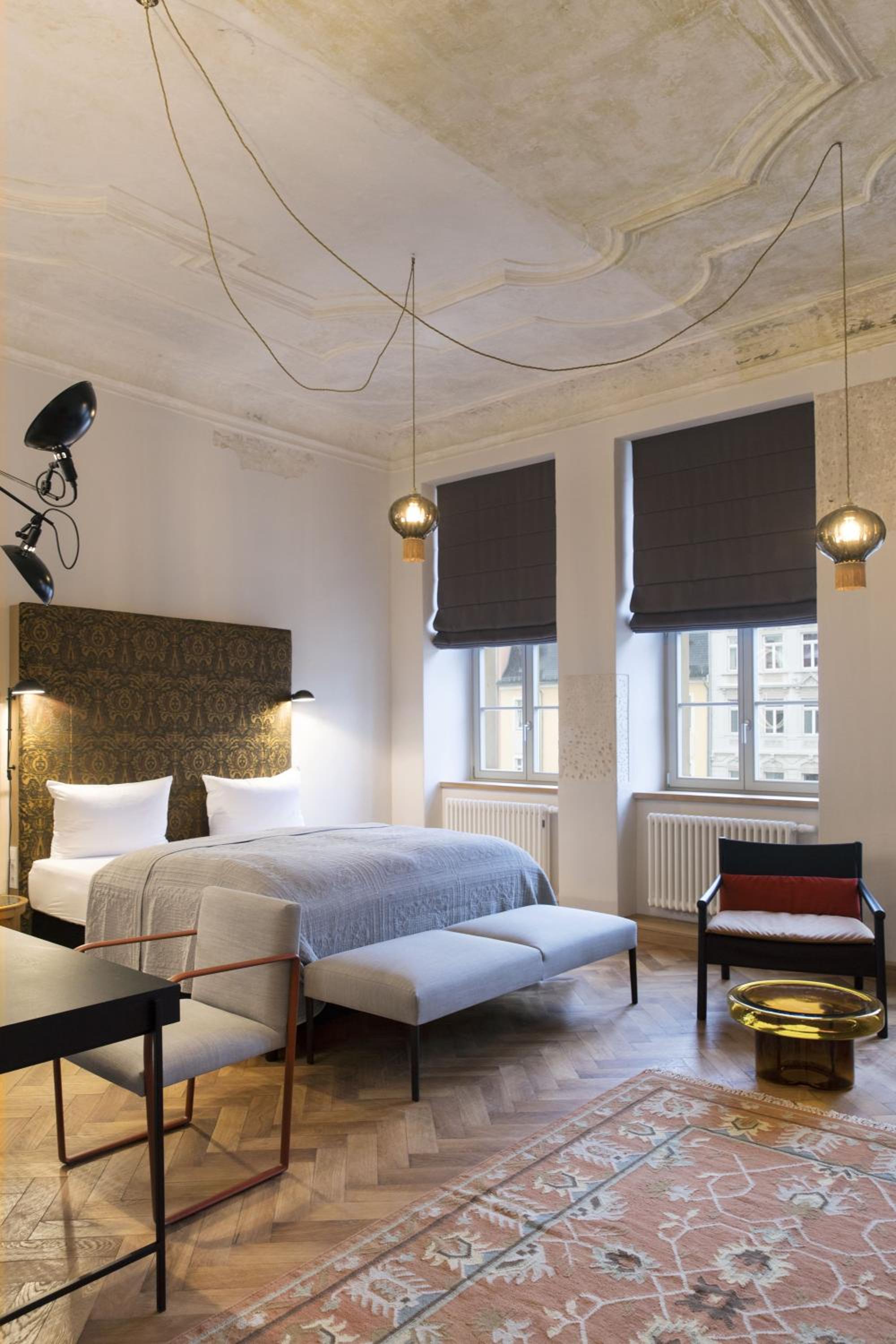 Superior “En Suite” M Marktblick - Photo 1