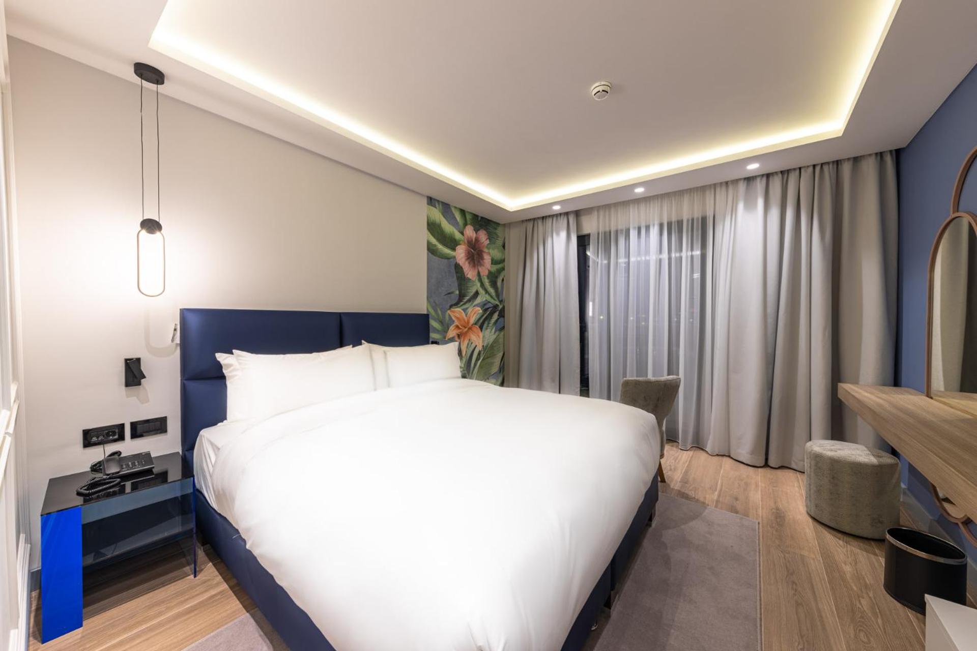 Deluxe Double Room with Garden View - Photo 1