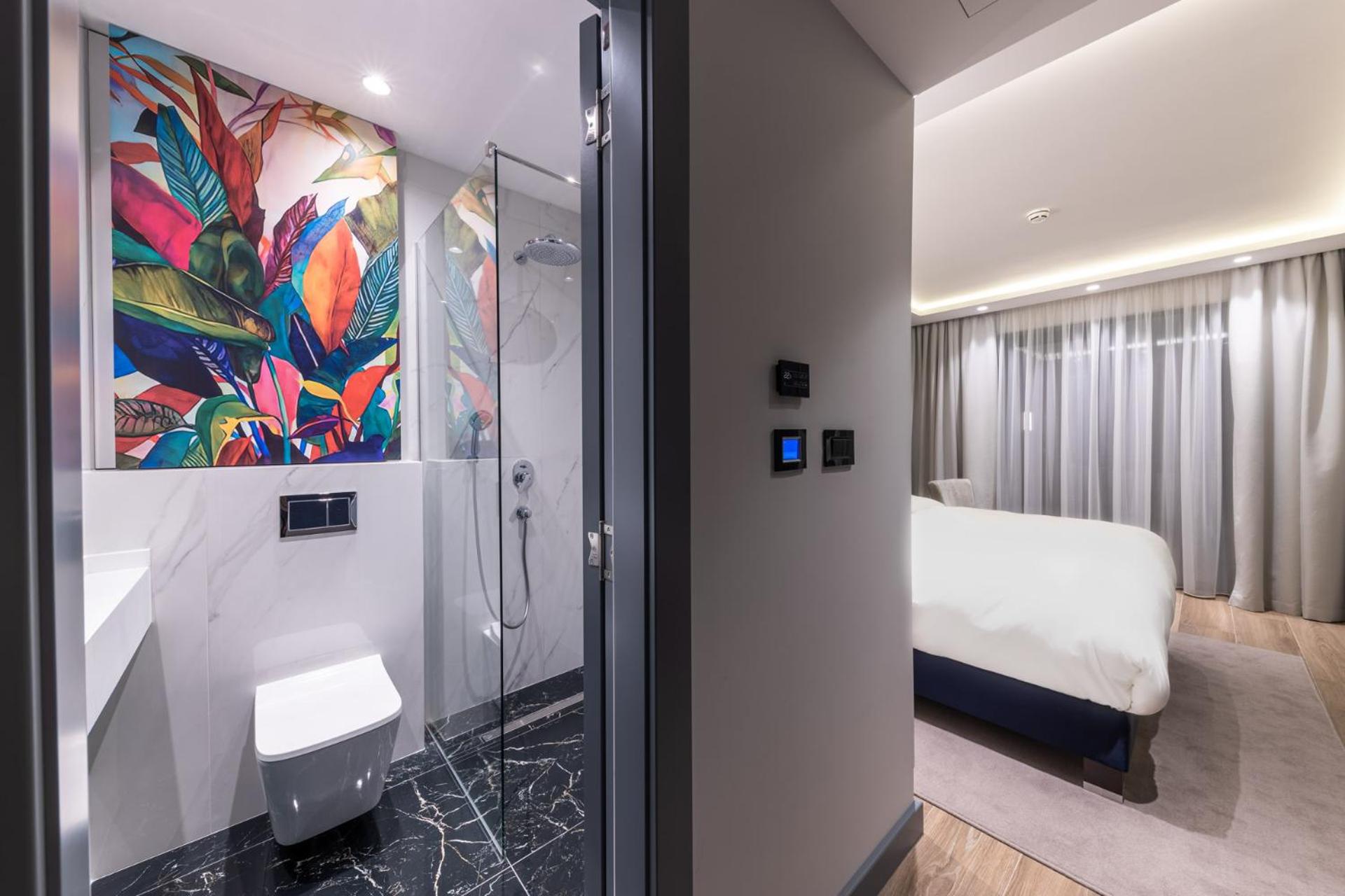 Deluxe Double Room with Garden View - Photo 5