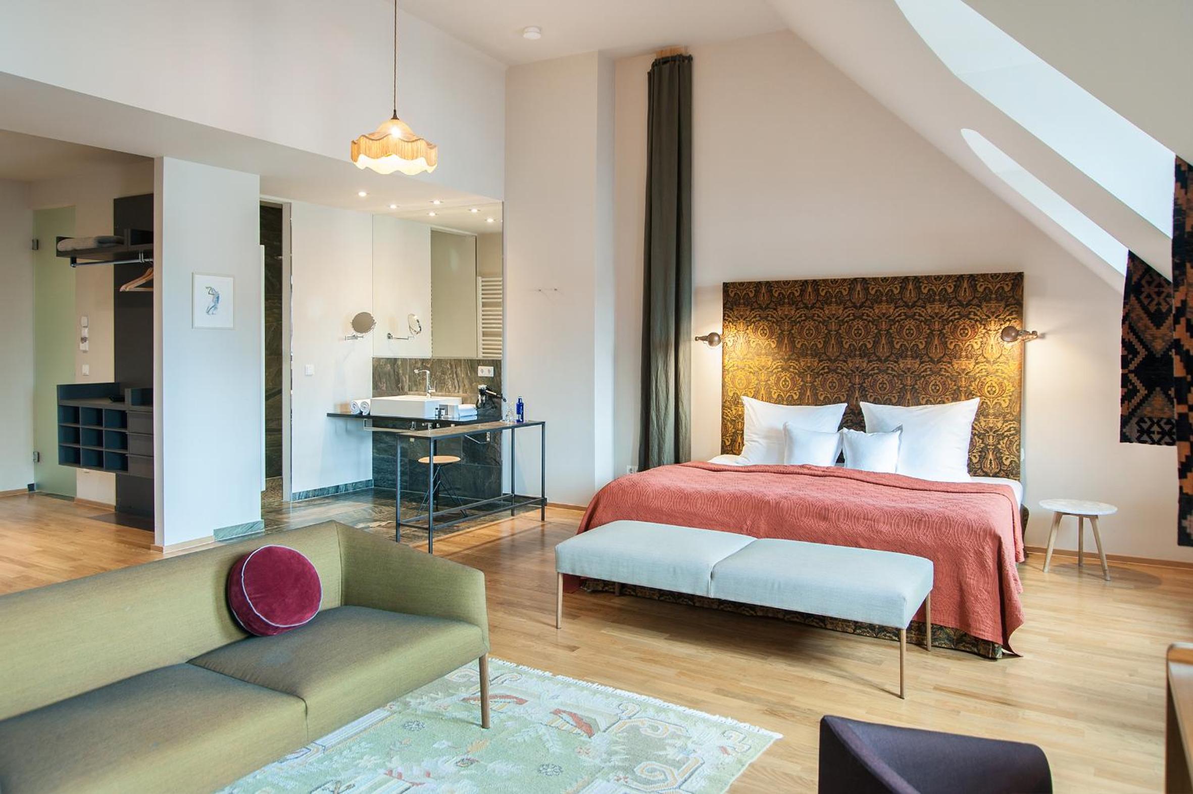 Superior Suite - Photo 1