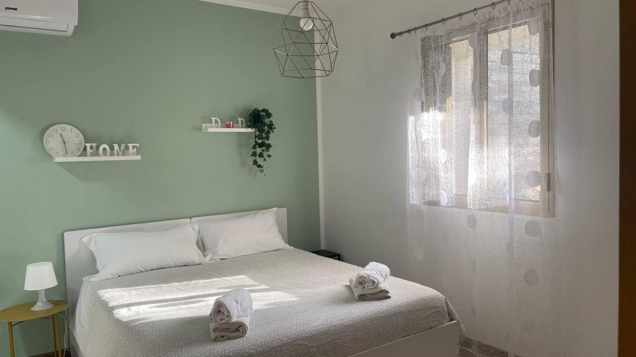 Double or Twin Room with Private Bathroom - Photo 1