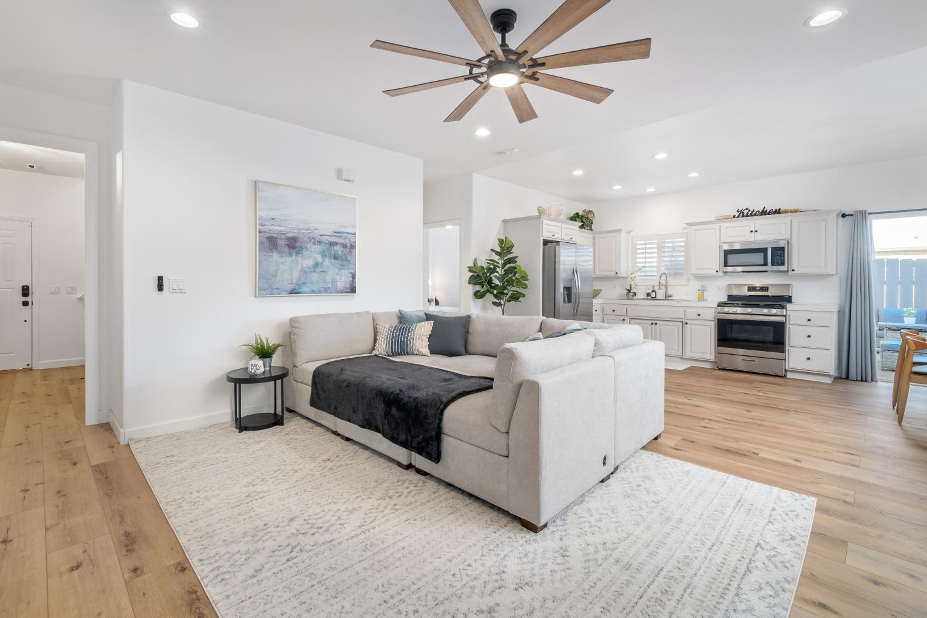 Three-Bedroom House photo 1