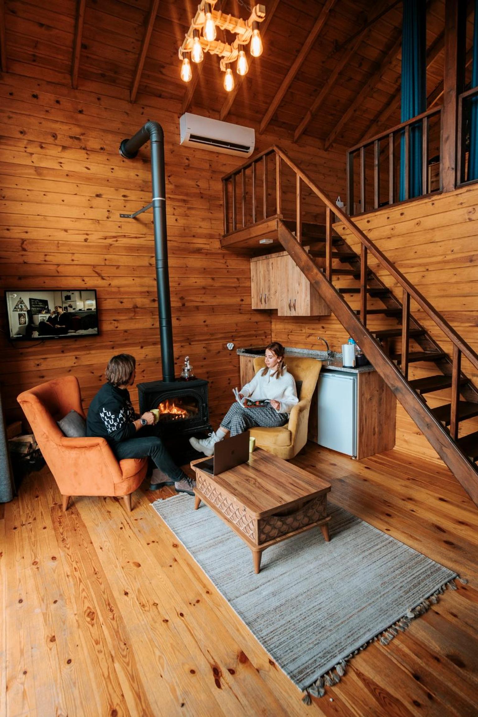 Deluxe Bungalow - Photo 9