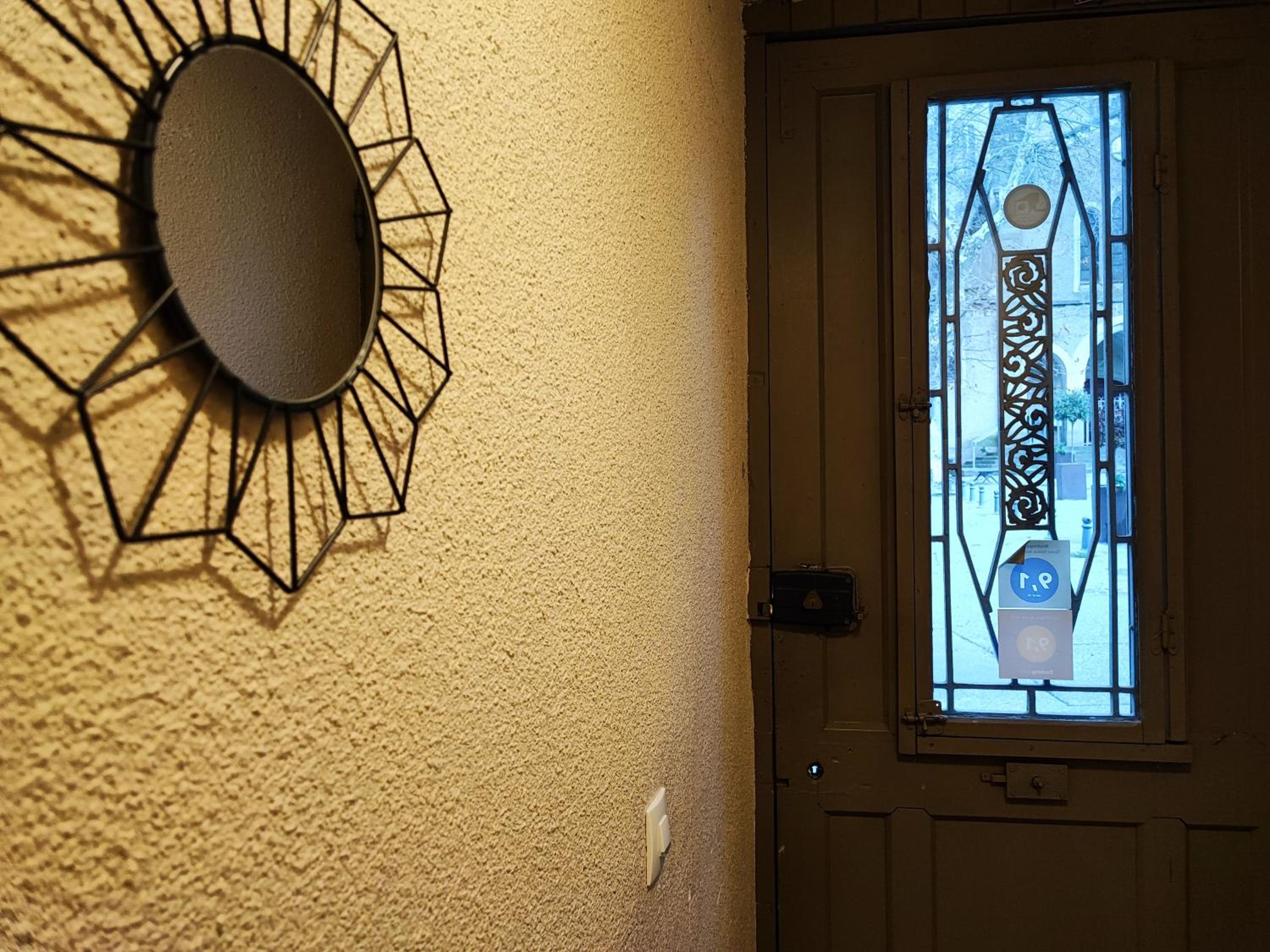 One-Bedroom Apartment (2-4 Adults)