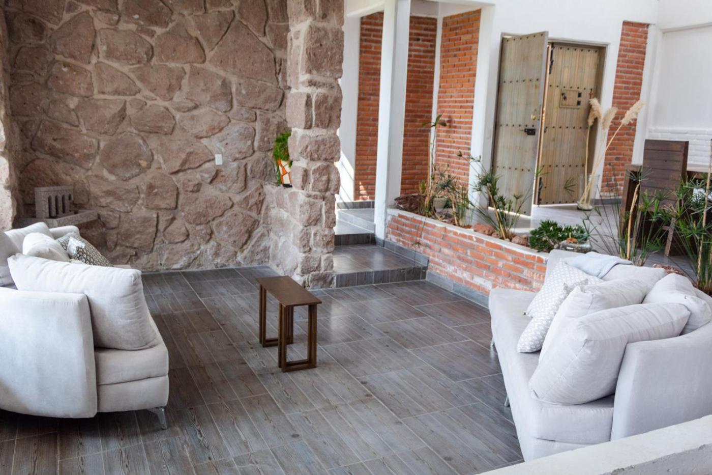 Two-Bedroom Chalet - Photo 9