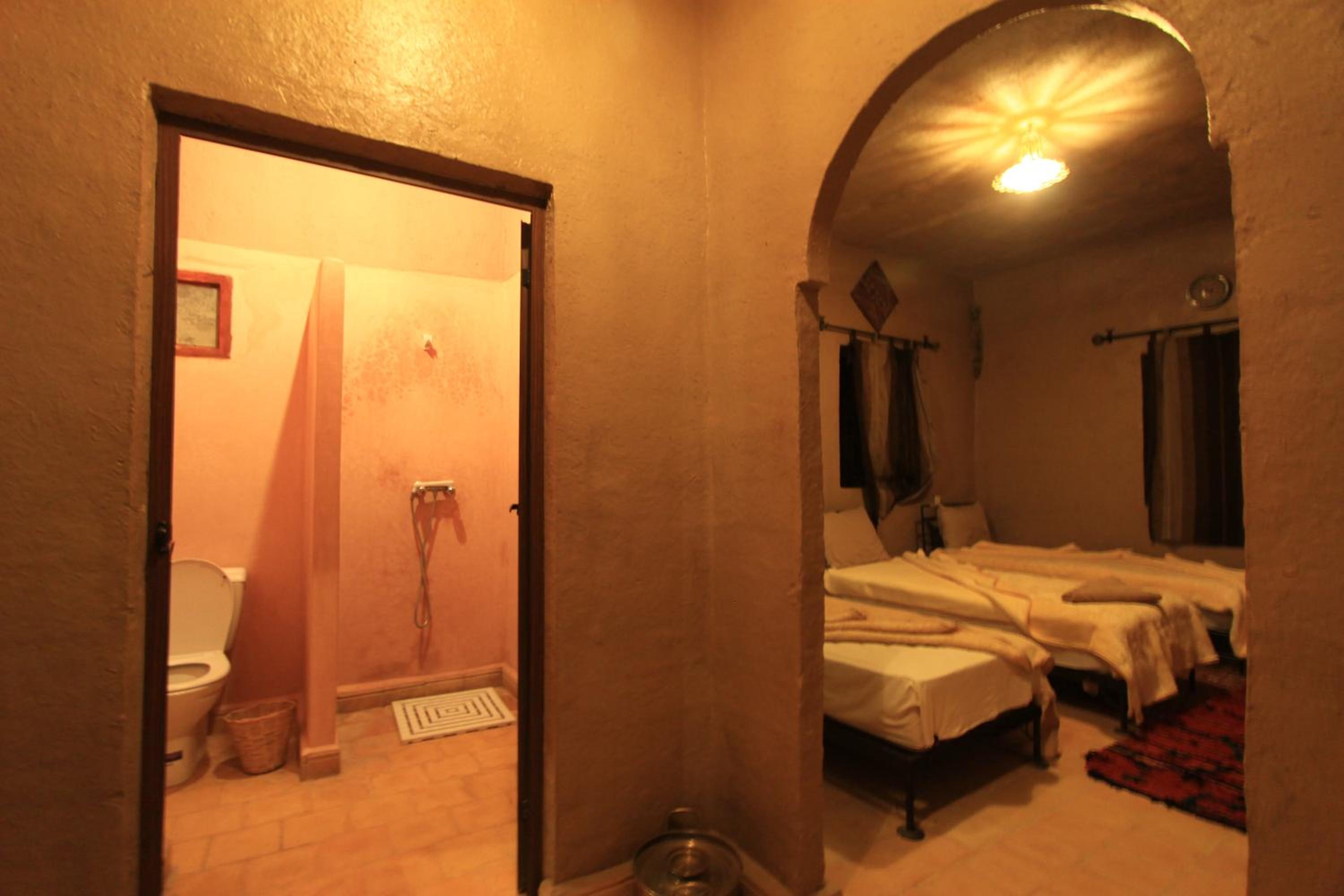Family Room - Photo 3