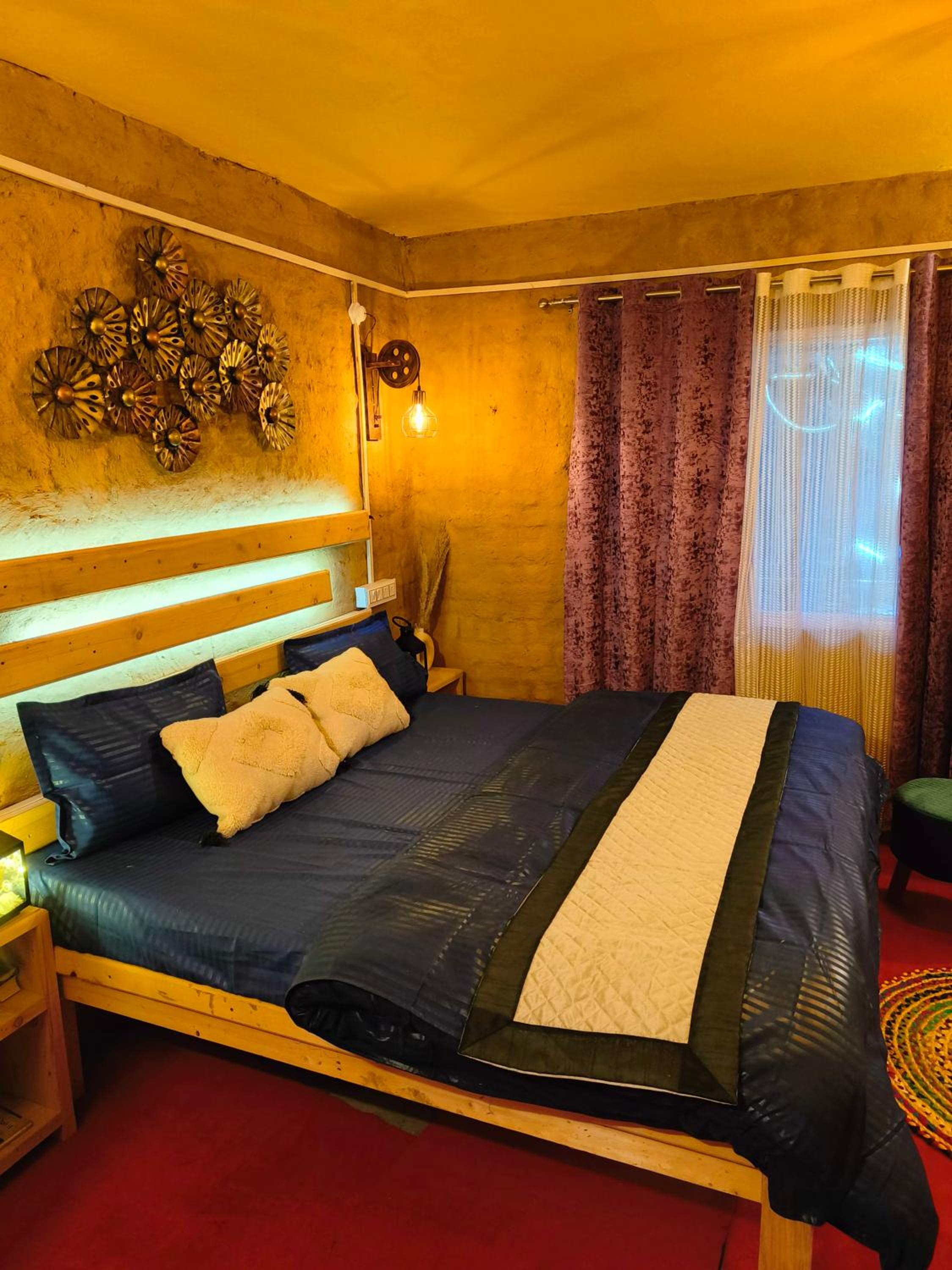 King Room with Mountain View - Photo 24