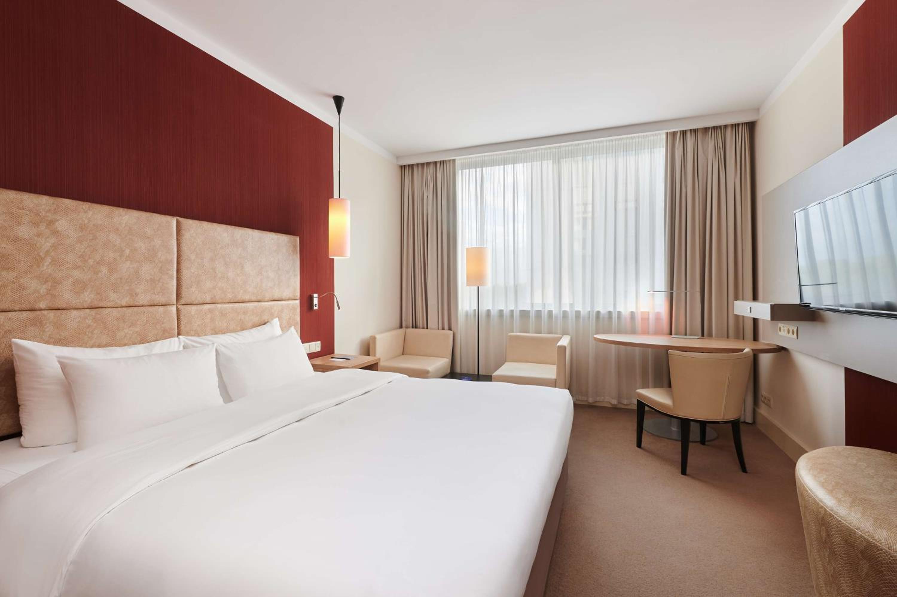 Standard Double or Twin Room - Photo 4
