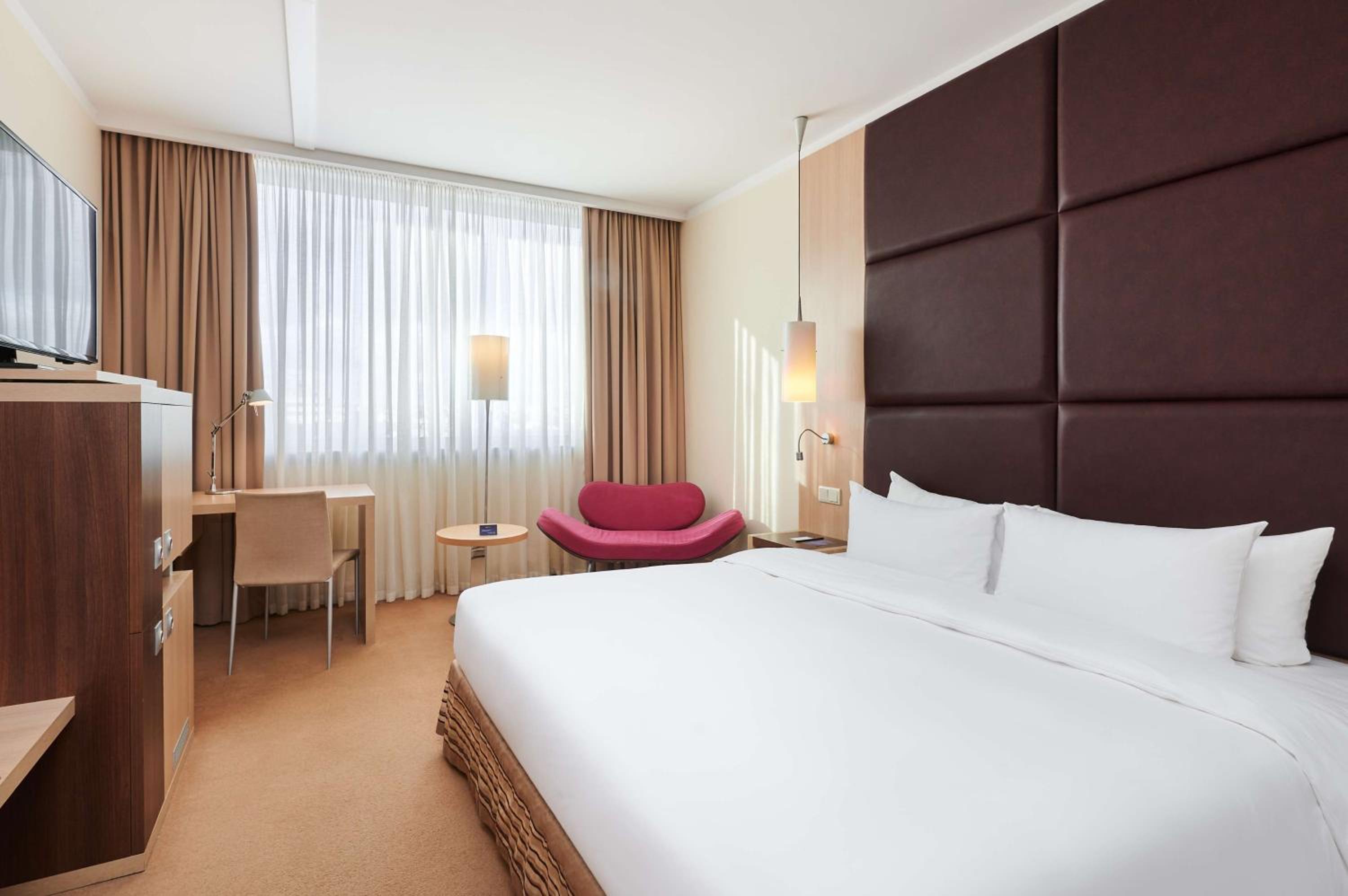 Standard Double or Twin Room - Photo 1