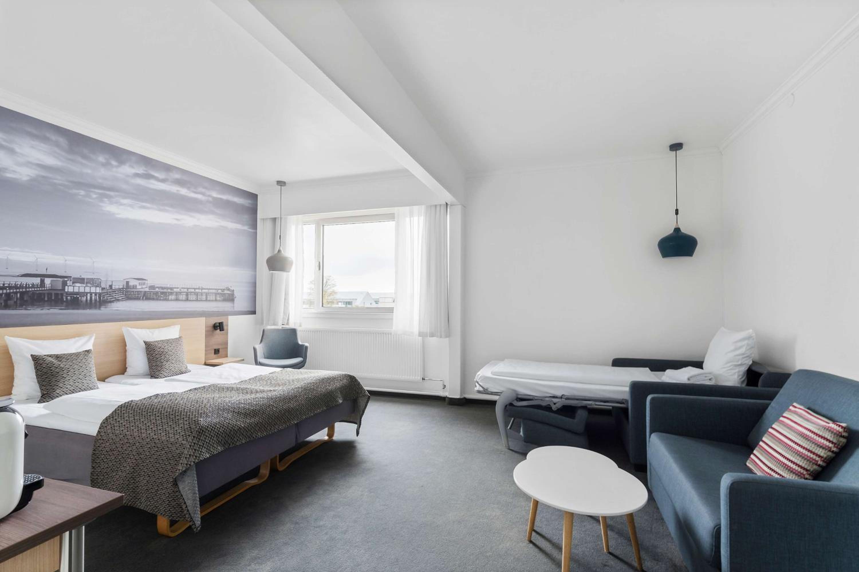 Superior Twin Room - Photo 9