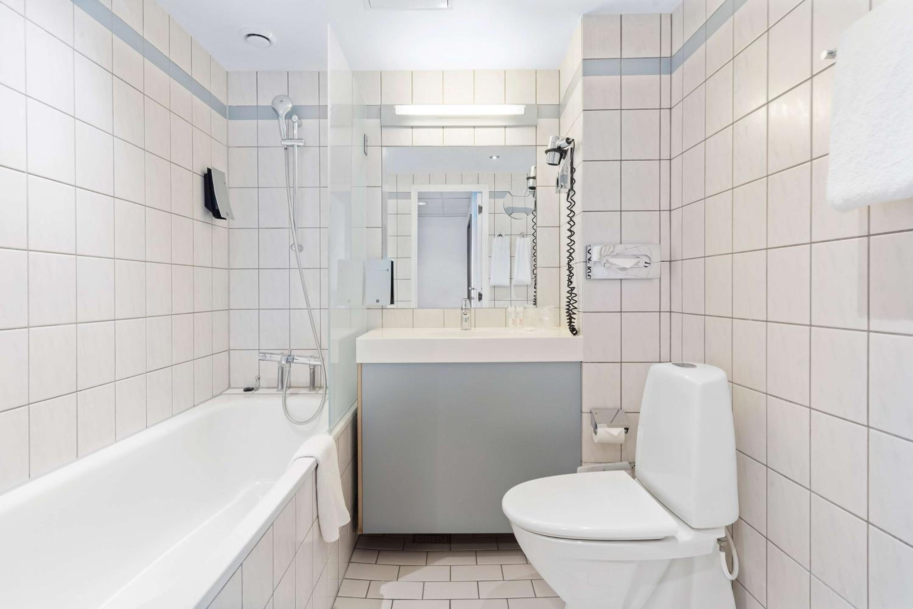 Superior Triple Room - Photo 12