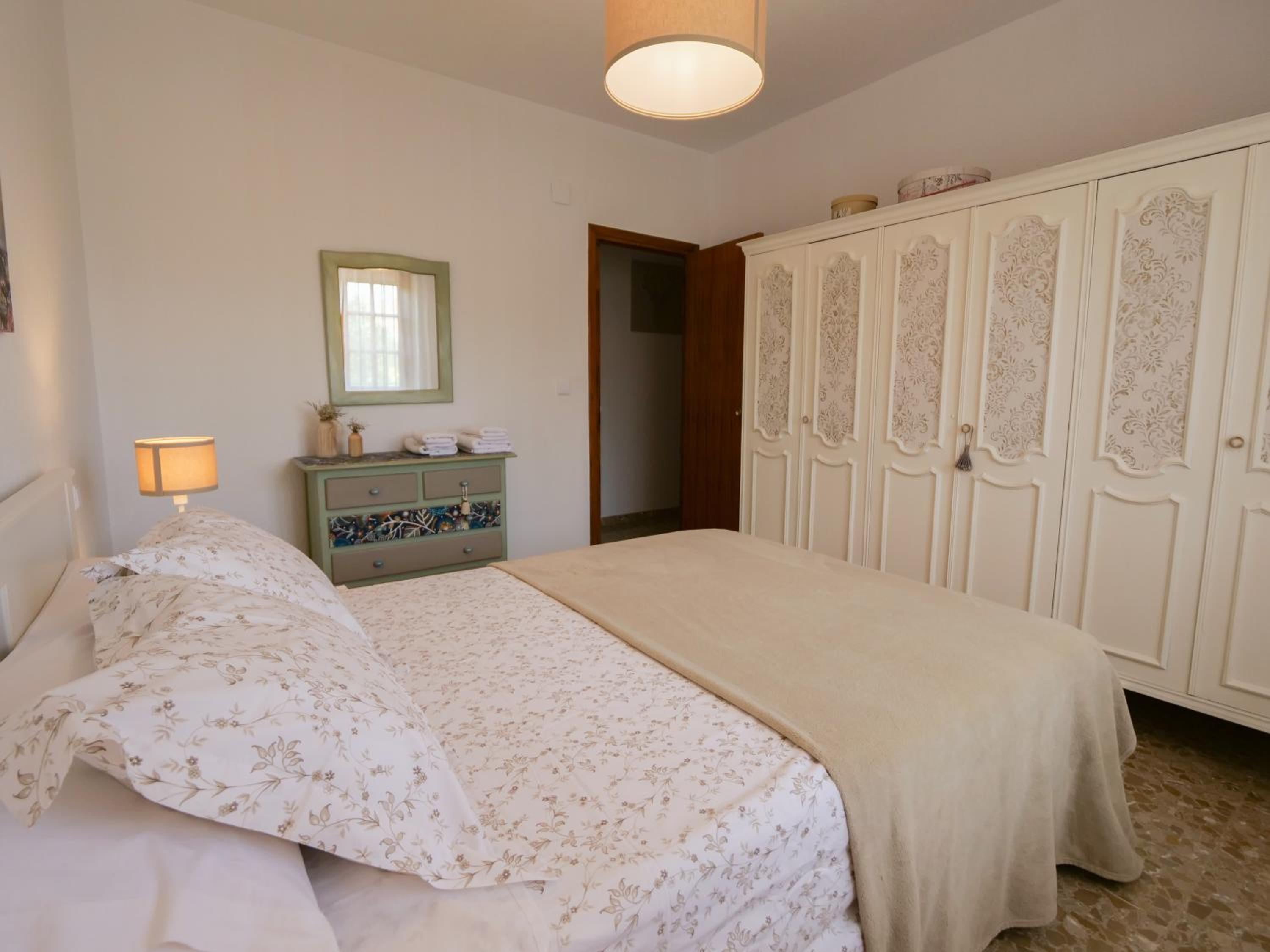 Four-Bedroom House - Photo 31