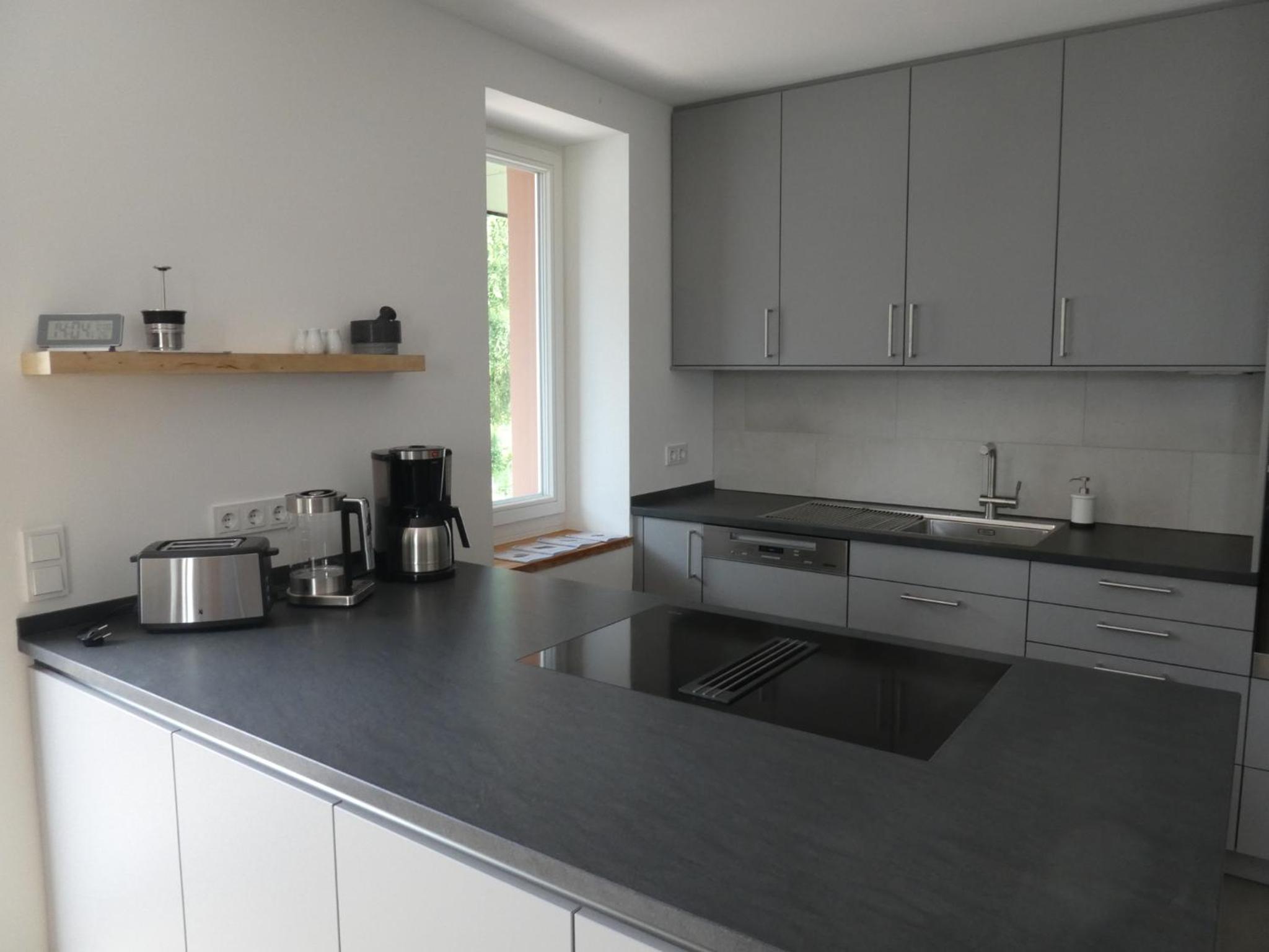 Apartment photo 3