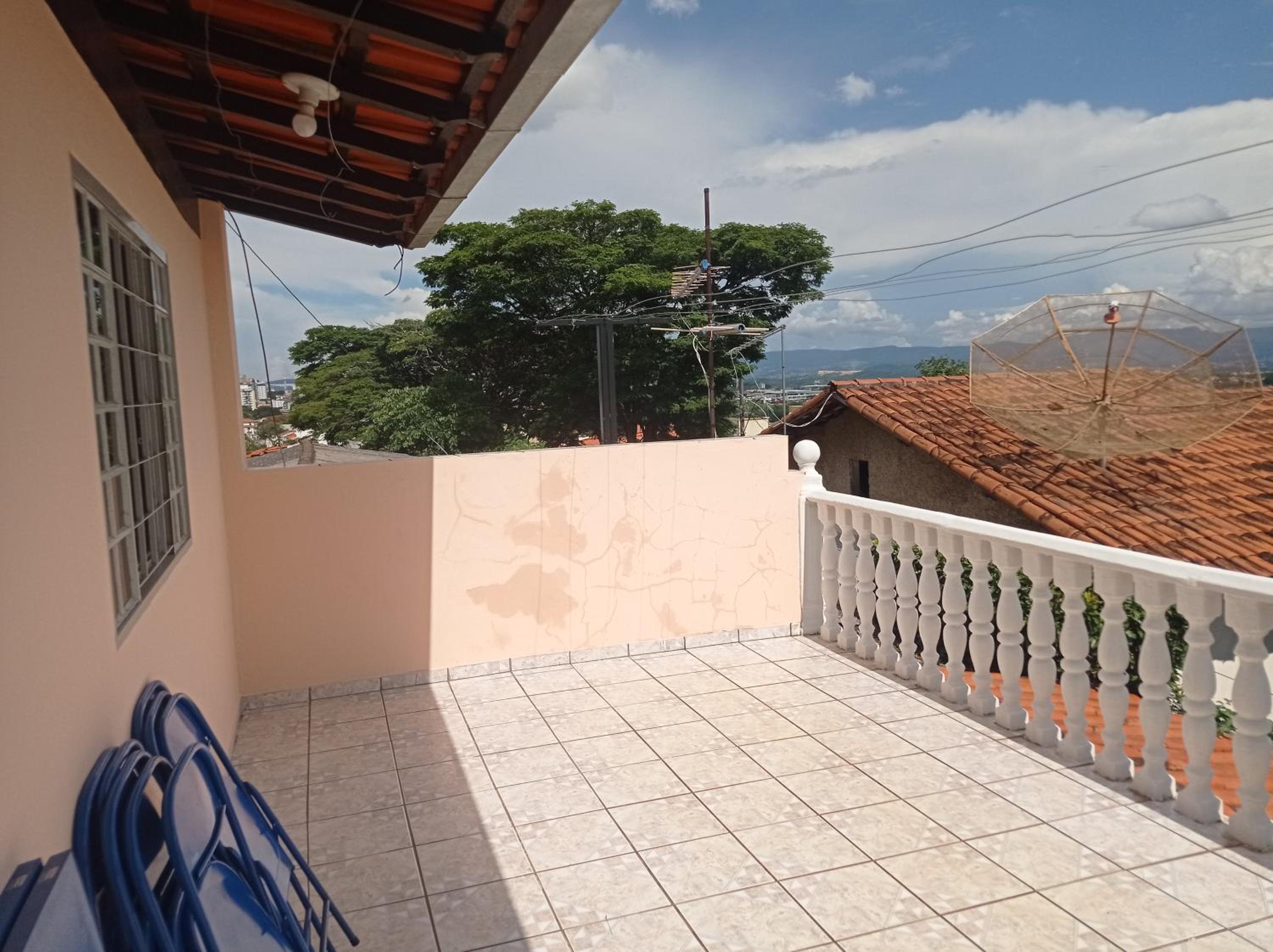 Suite with Mountain View - Photo 8