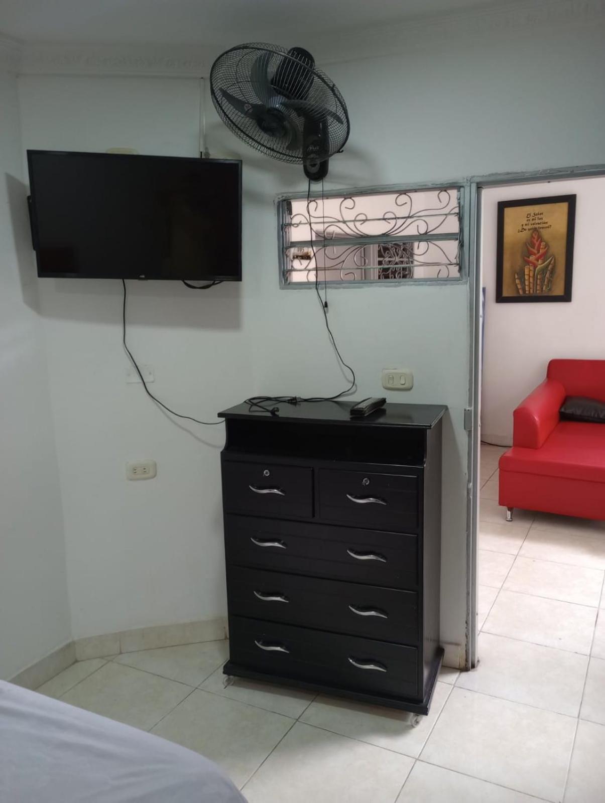 Economy Double or Twin Room photo 2