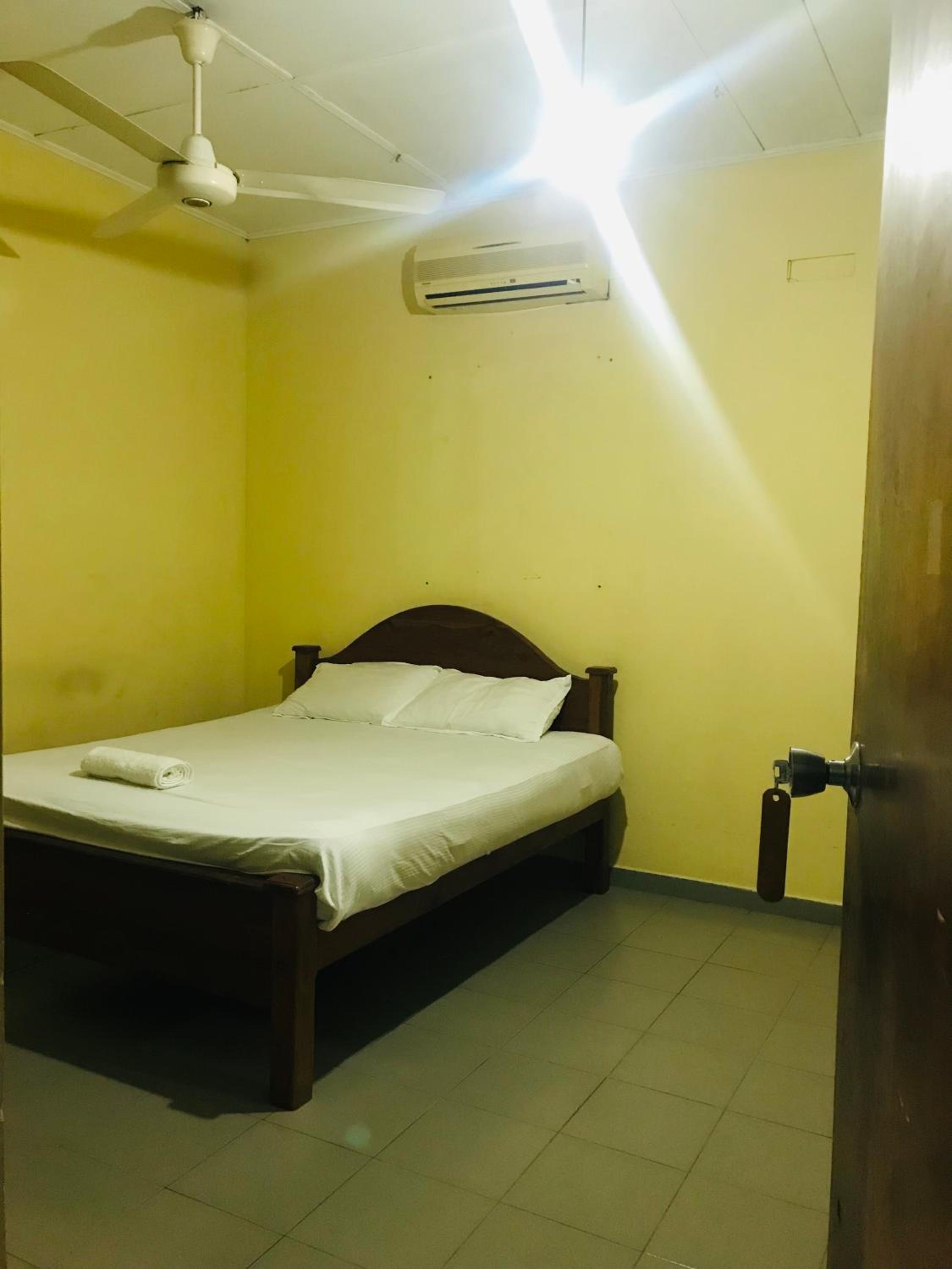 Single Room photo 1